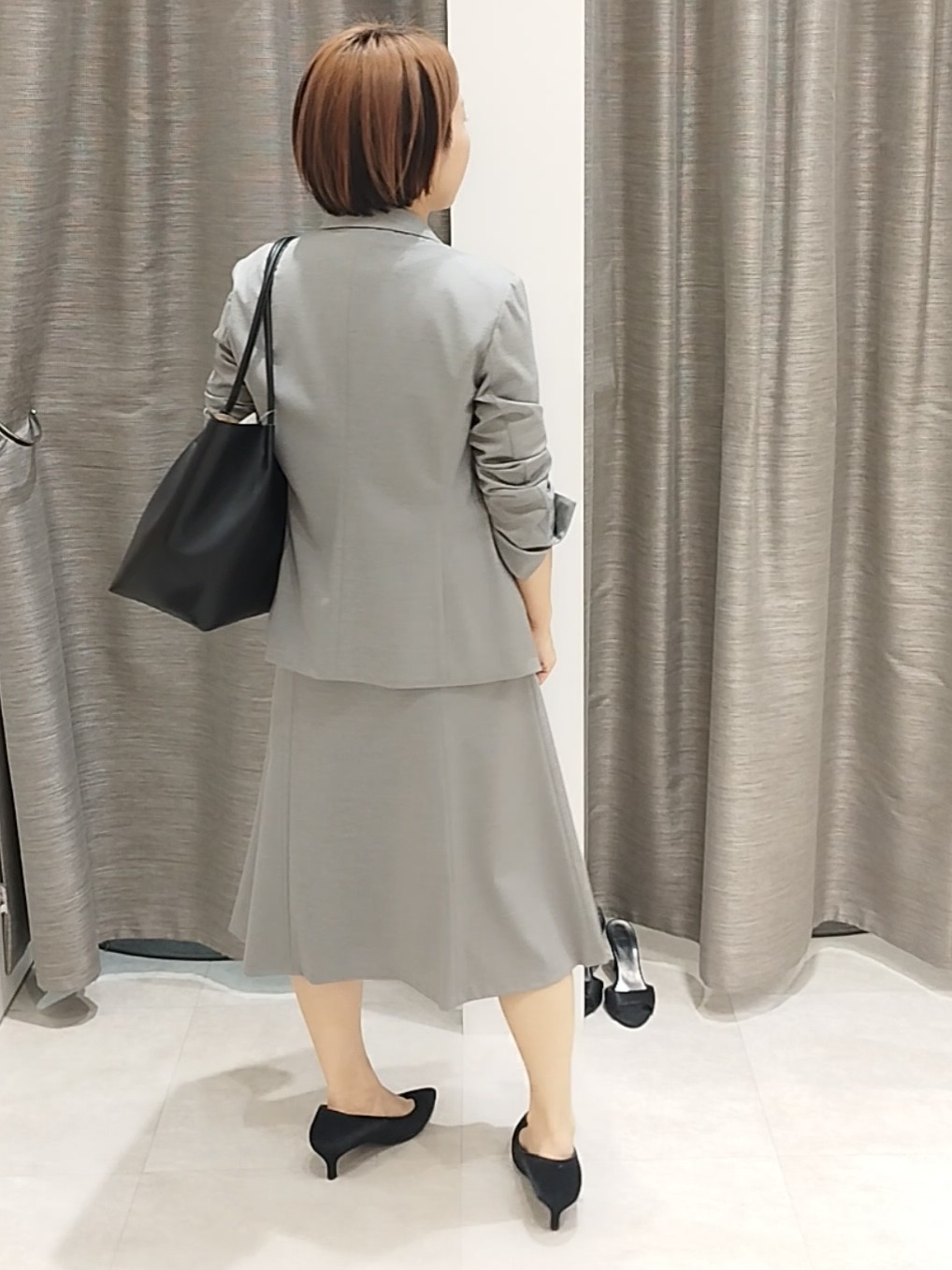 s u g iさんの「UNTITLED｜【UV/接触冷感/スーツ】ジャージテーラードジャケット」を使ったコーディネート