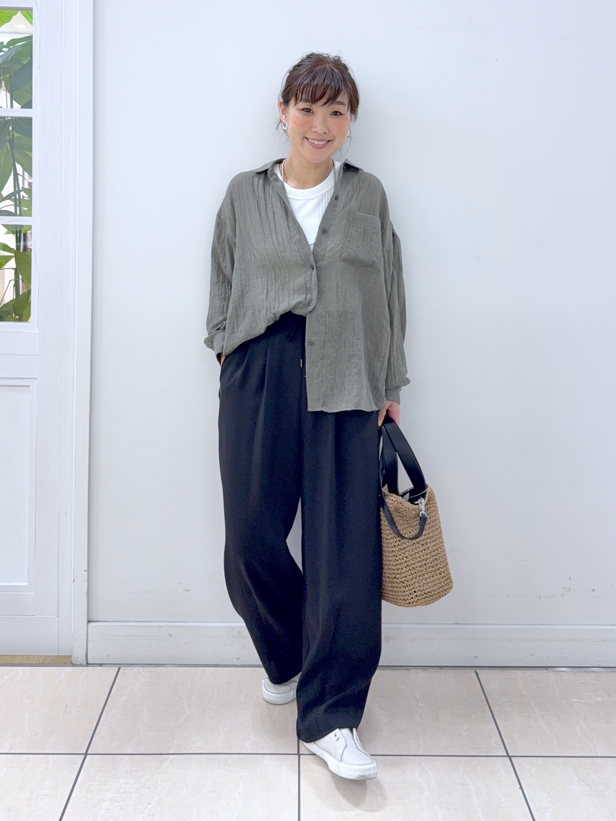 Osawaさんの「Dessin｜【洗える】シアーカラーシャツ」を使ったコーディネート