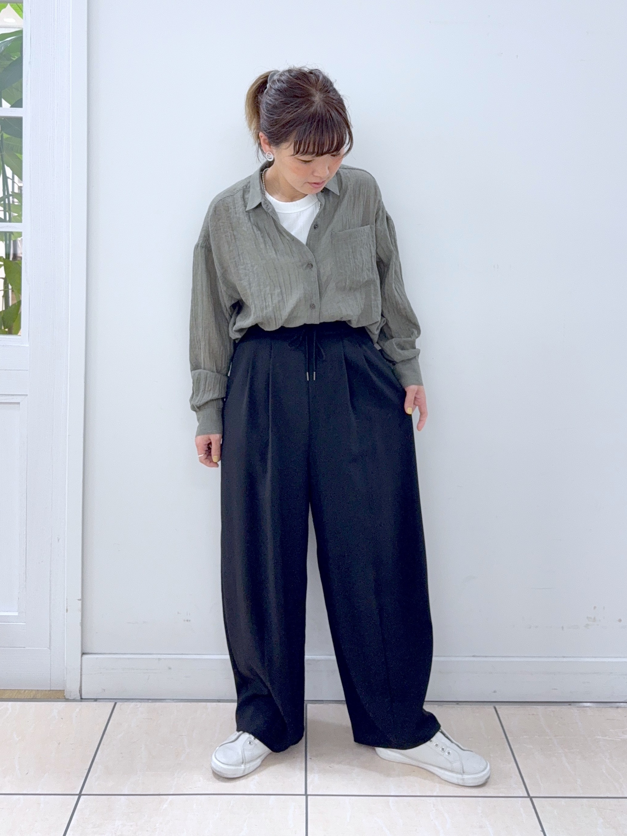 Osawaさんの「Dessin｜【洗える】シアーカラーシャツ」を使ったコーディネート