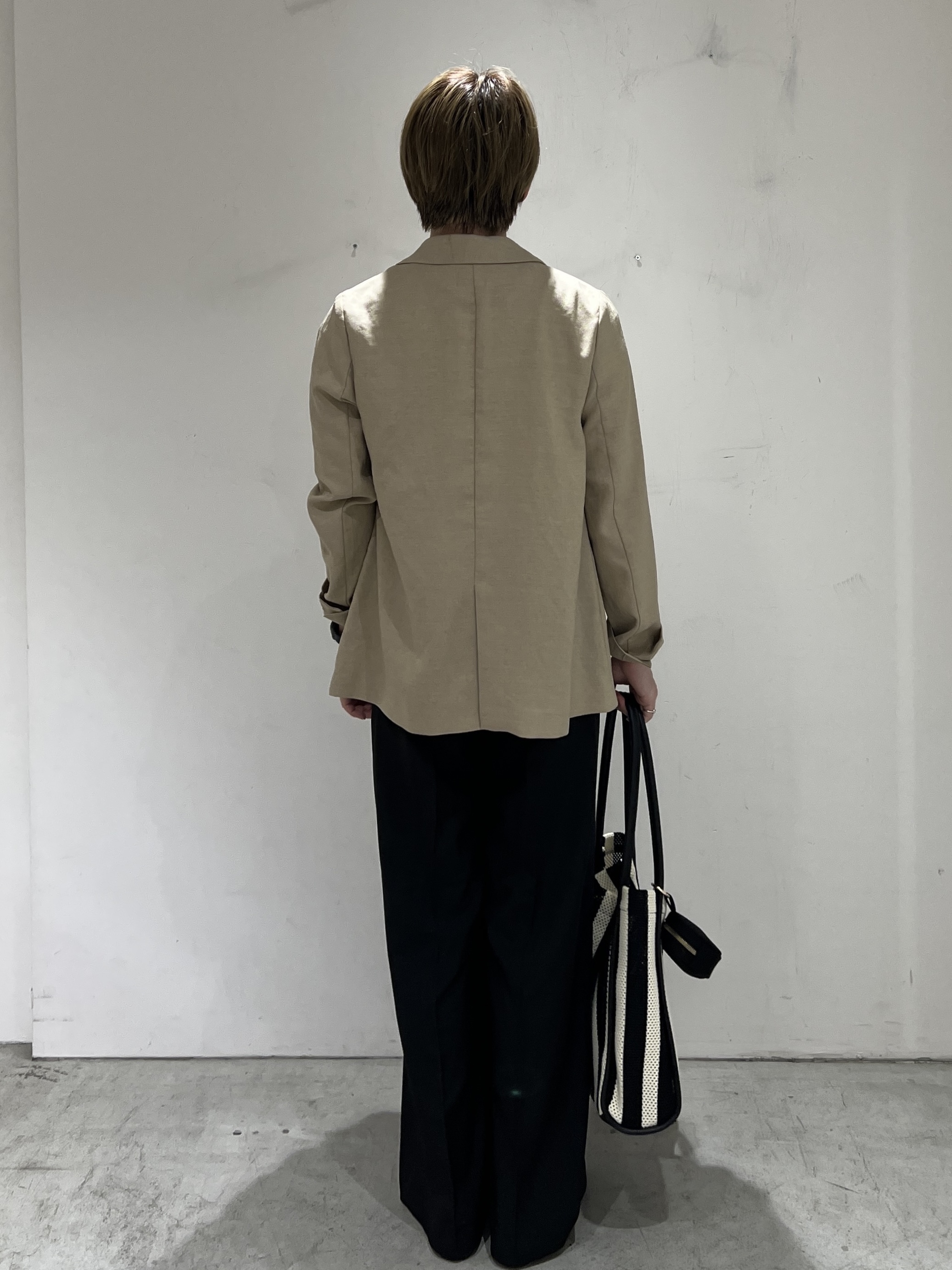JINさんの「OPAQUE.CLIP｜【UV／接触冷感】ダブルブレストジャケット《防シワ加工／洗える》」を使ったコーディネート