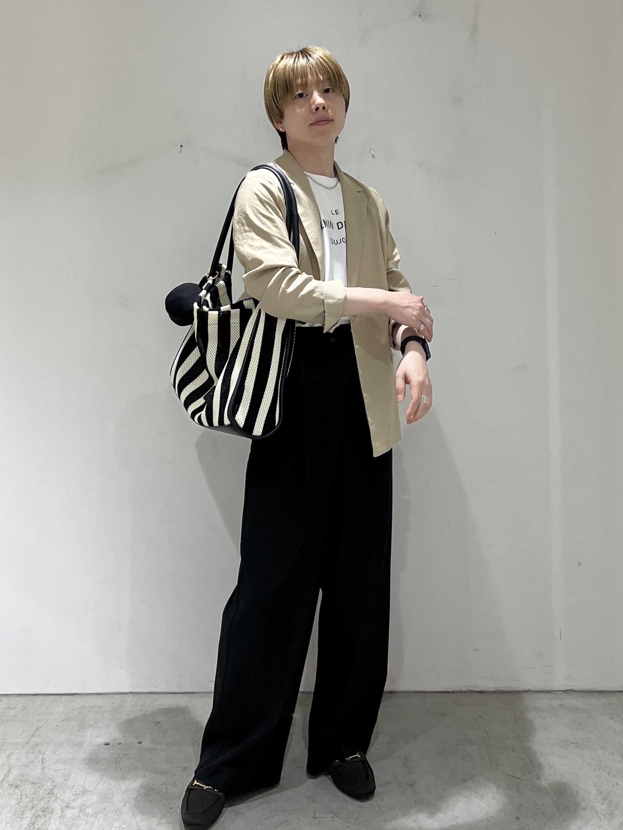 JINさんの「OPAQUE.CLIP｜【UV／接触冷感】ダブルブレストジャケット《防シワ加工／洗える》」を使ったコーディネート