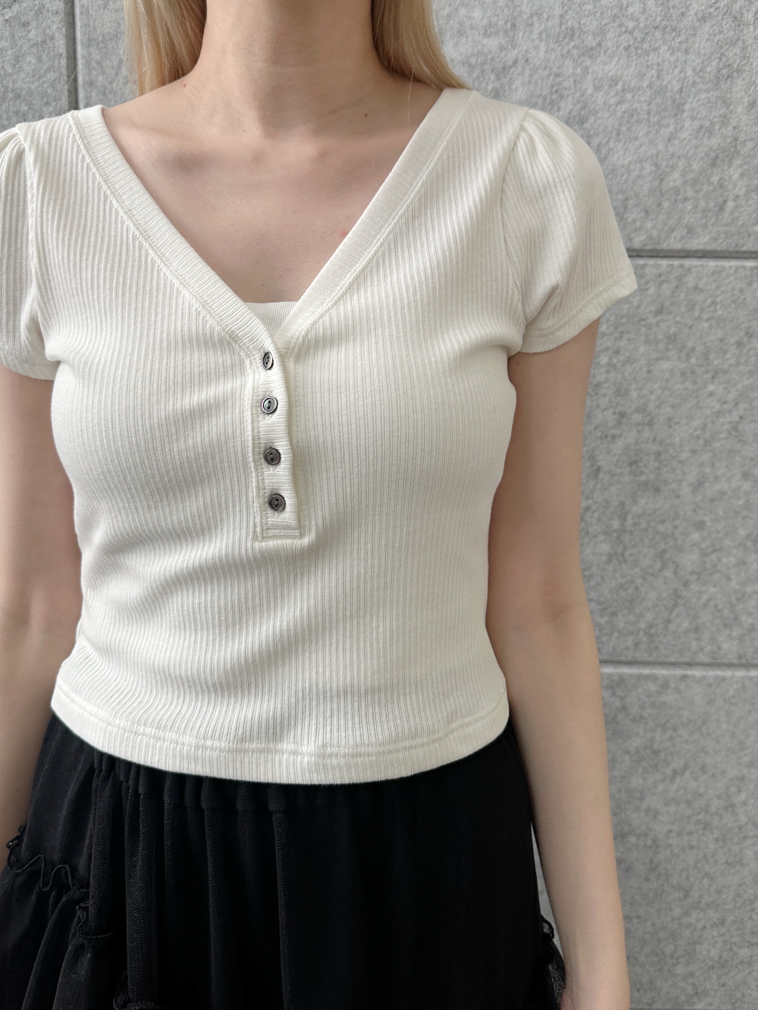 Buyer sakkoさんの「CODE A｜M everyday rib button tee」を使ったコーディネート