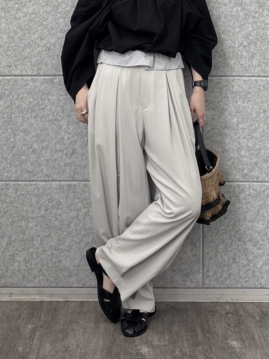 kotakiさんの「INDIVI｜サッカーオフショルブラウス【再入荷／2WAY】」を使ったコーディネート