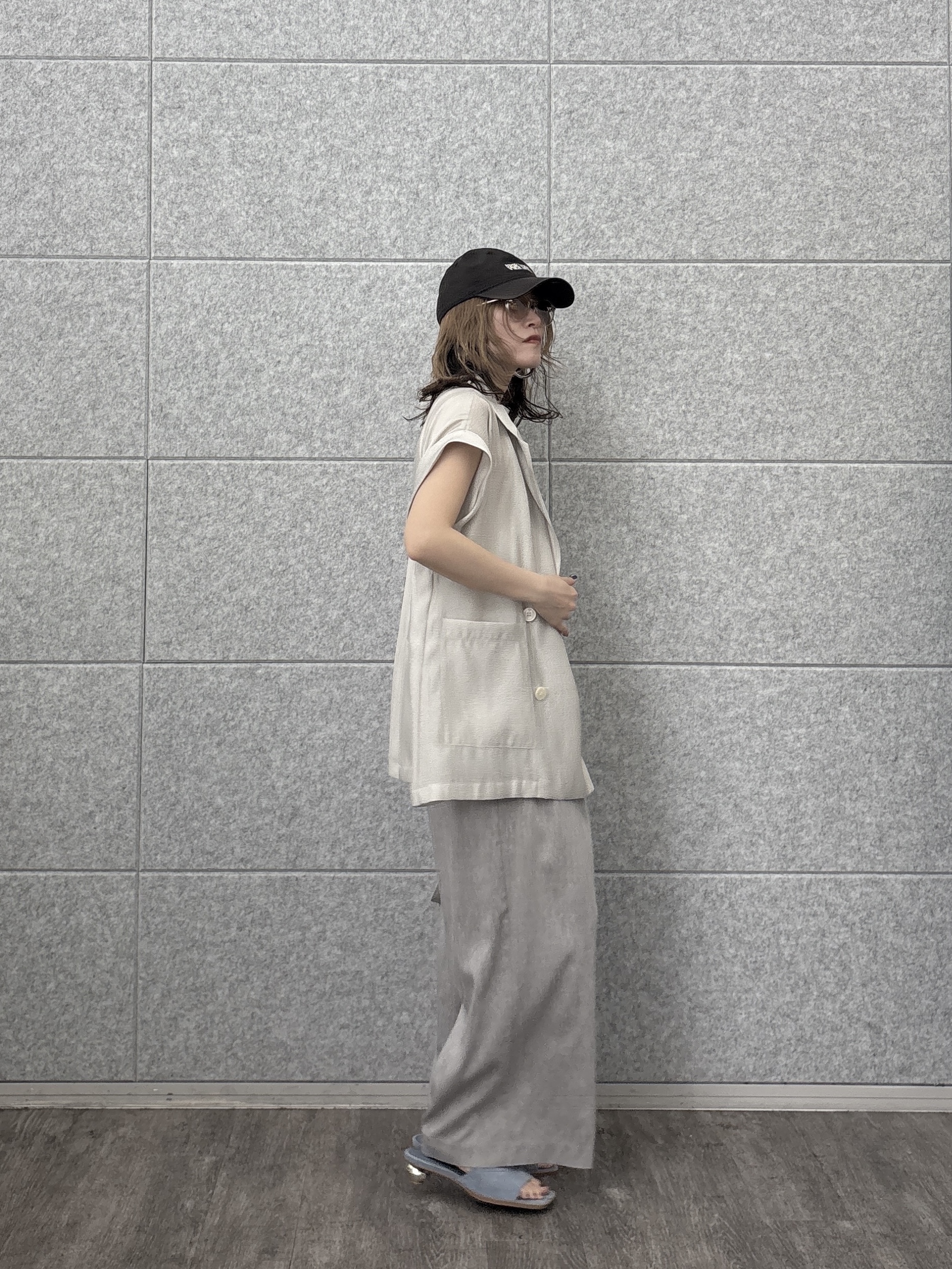 kotakiさんの「INDIVI｜ワッシャーシアー半袖ダブルジャケット」を使ったコーディネート