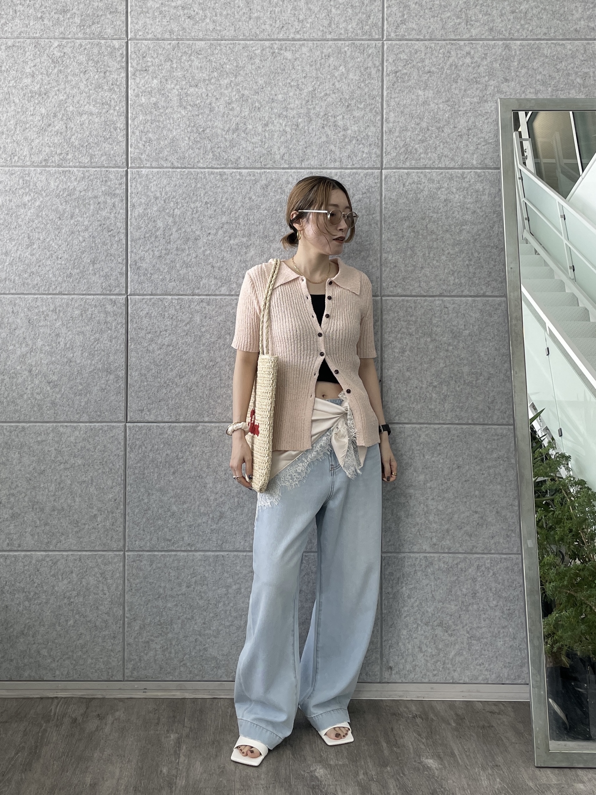 kotakiさんの「INDIVI｜ハーフスリーブポロニットカーデ」を使ったコーディネート