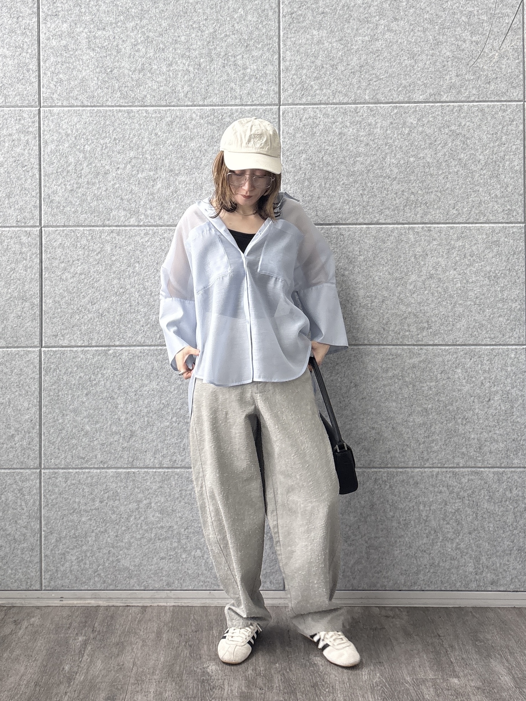 kotakiさんの「INDIVI｜【接触冷感】シアーコクーンブラウス」を使ったコーディネート