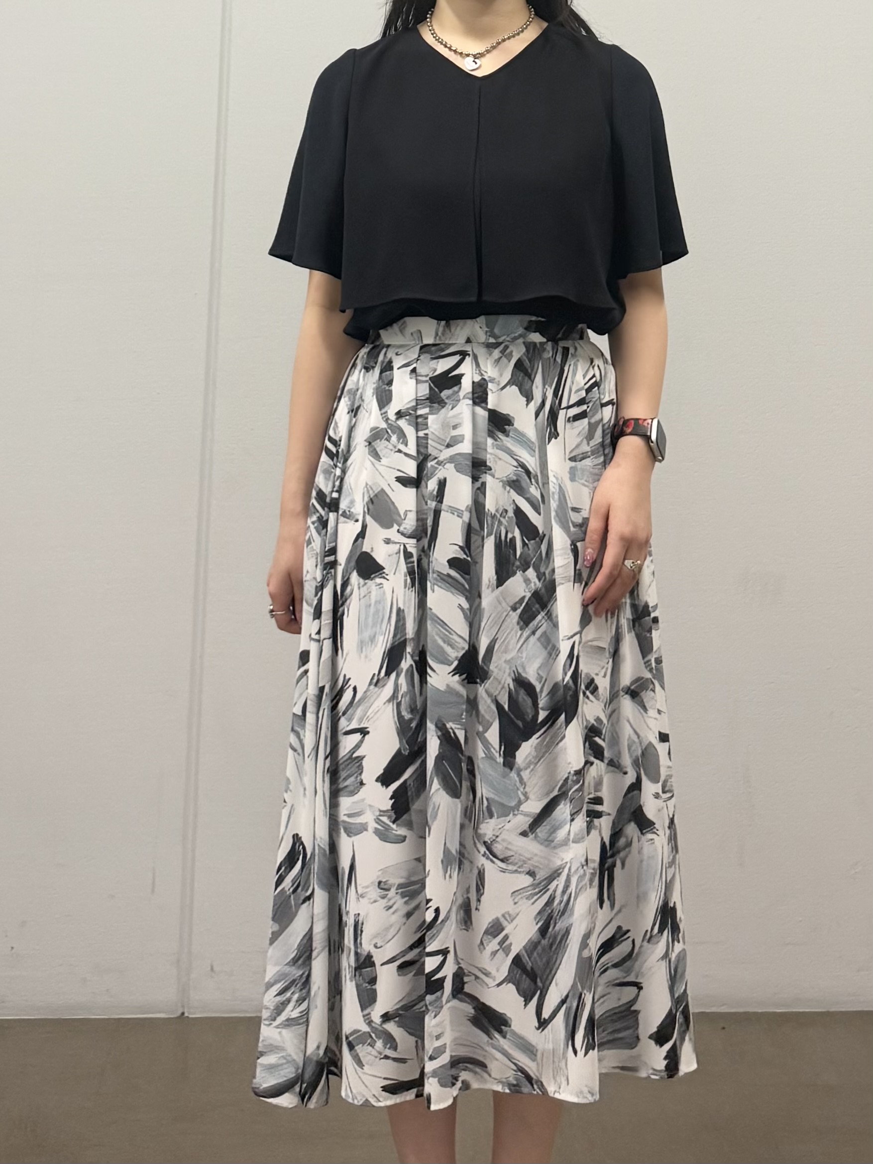 mizukiさんの「INDIVI｜【着る日傘】シフォンドッキングブラウス」を使ったコーディネート