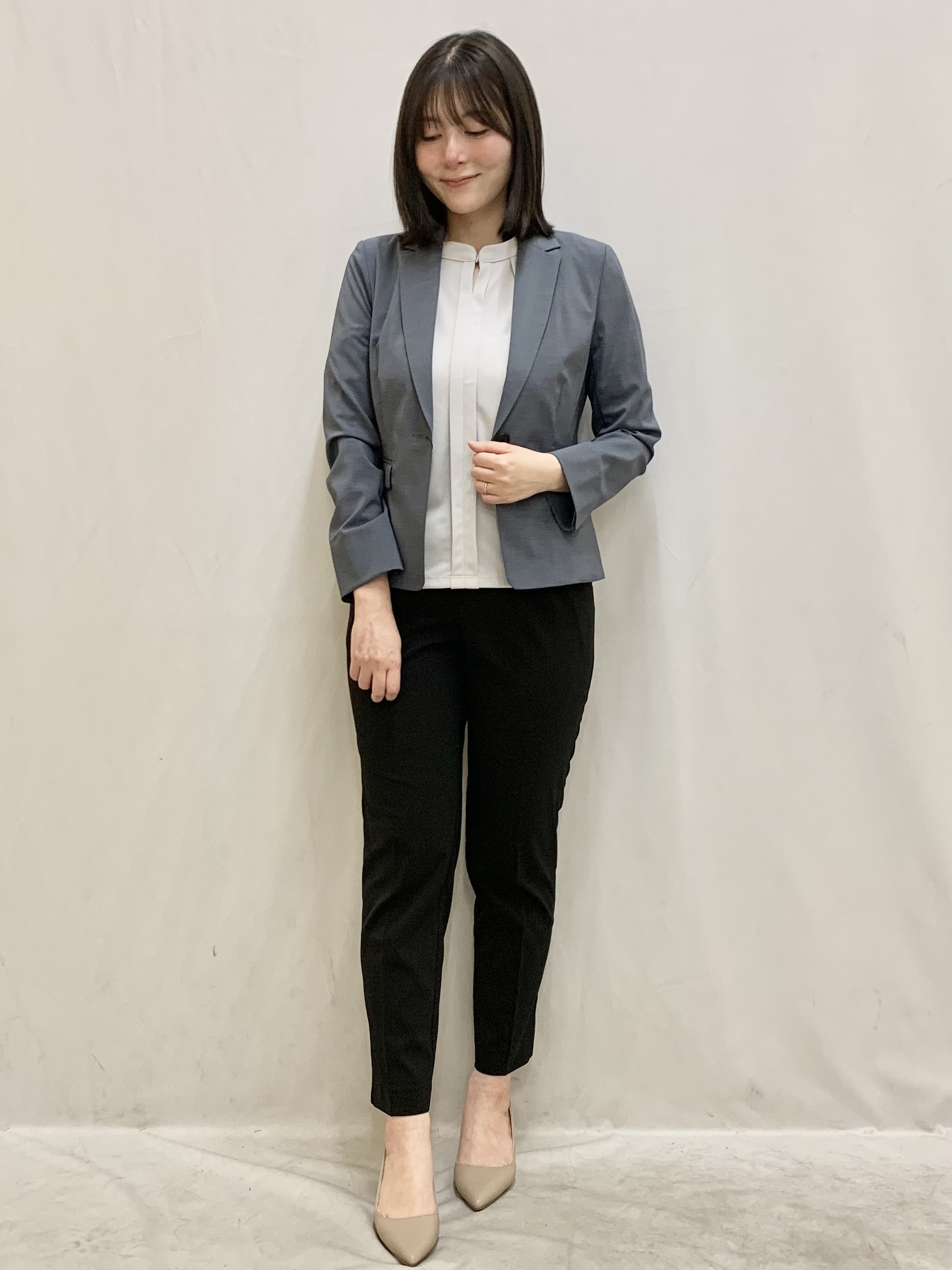 kasumiさんの「index｜【接触冷感／吸水速乾】セットアップ対応ストレッチテーラードジャケット《イージーアイロン／洗濯機OK／」を使ったコーディネート