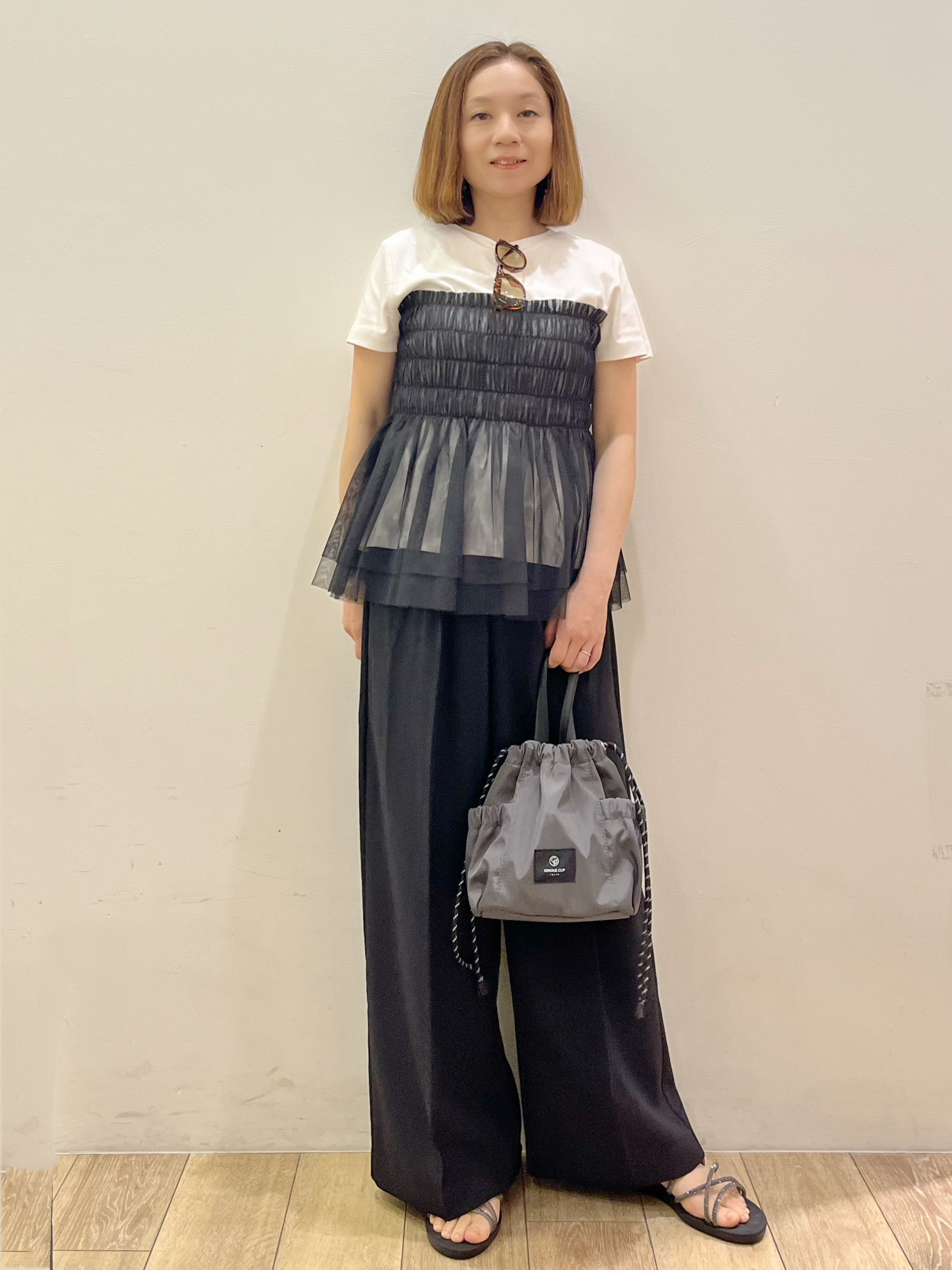 kcさんの「OPAQUE.CLIP｜チュールペプラムトップス【洗濯機OK／接触冷感／UVケア】」を使ったコーディネート