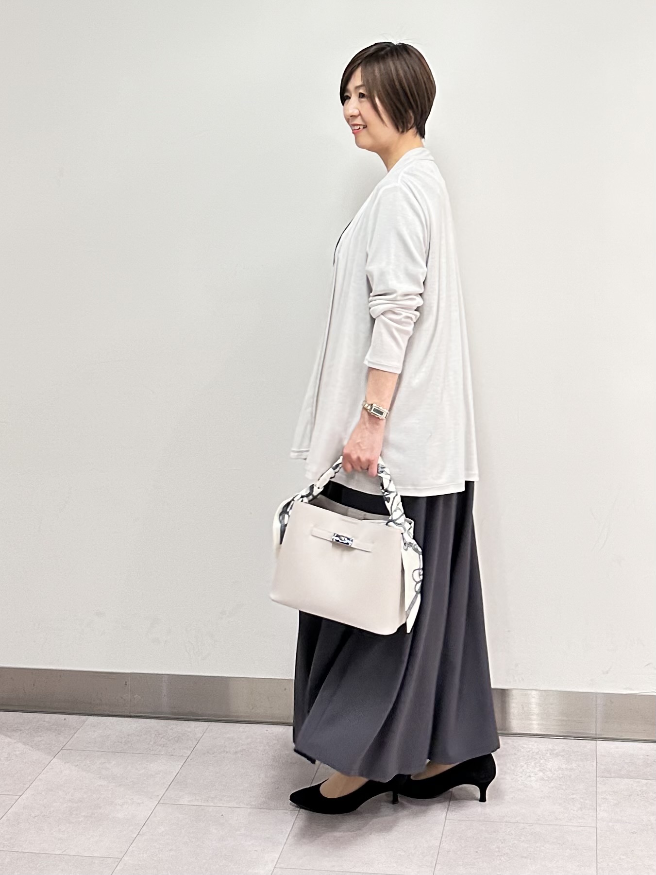 みなこさんの「UNTITLED｜【セットアップ可/UVカット/前後2WAY】リラクシーフレンチスリーブブラウス」を使ったコーディネート