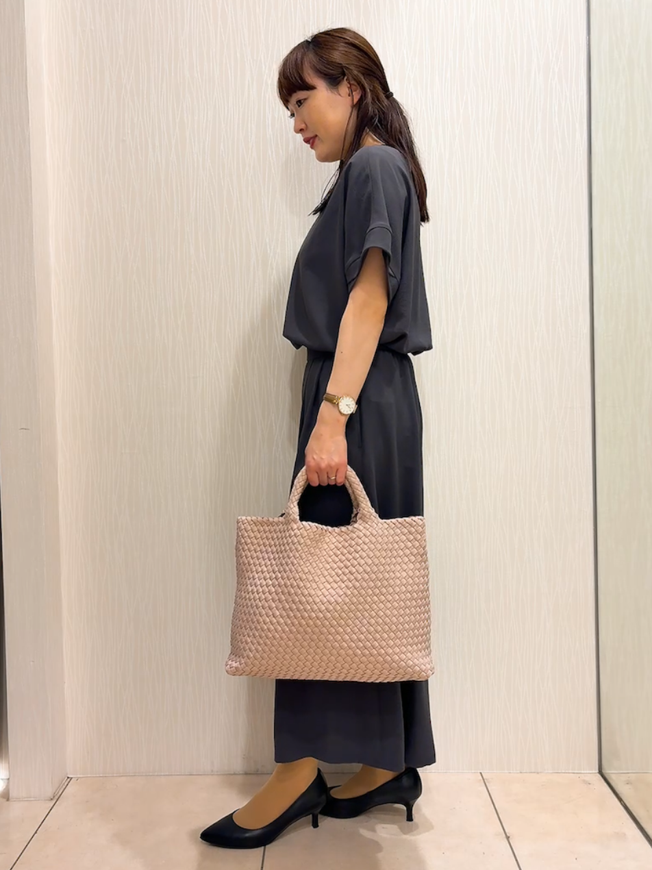 SAHOさんの「UNTITLED｜【セットアップ可/UVカット/前後2WAY】リラクシーフレンチスリーブブラウス」を使ったコーディネート