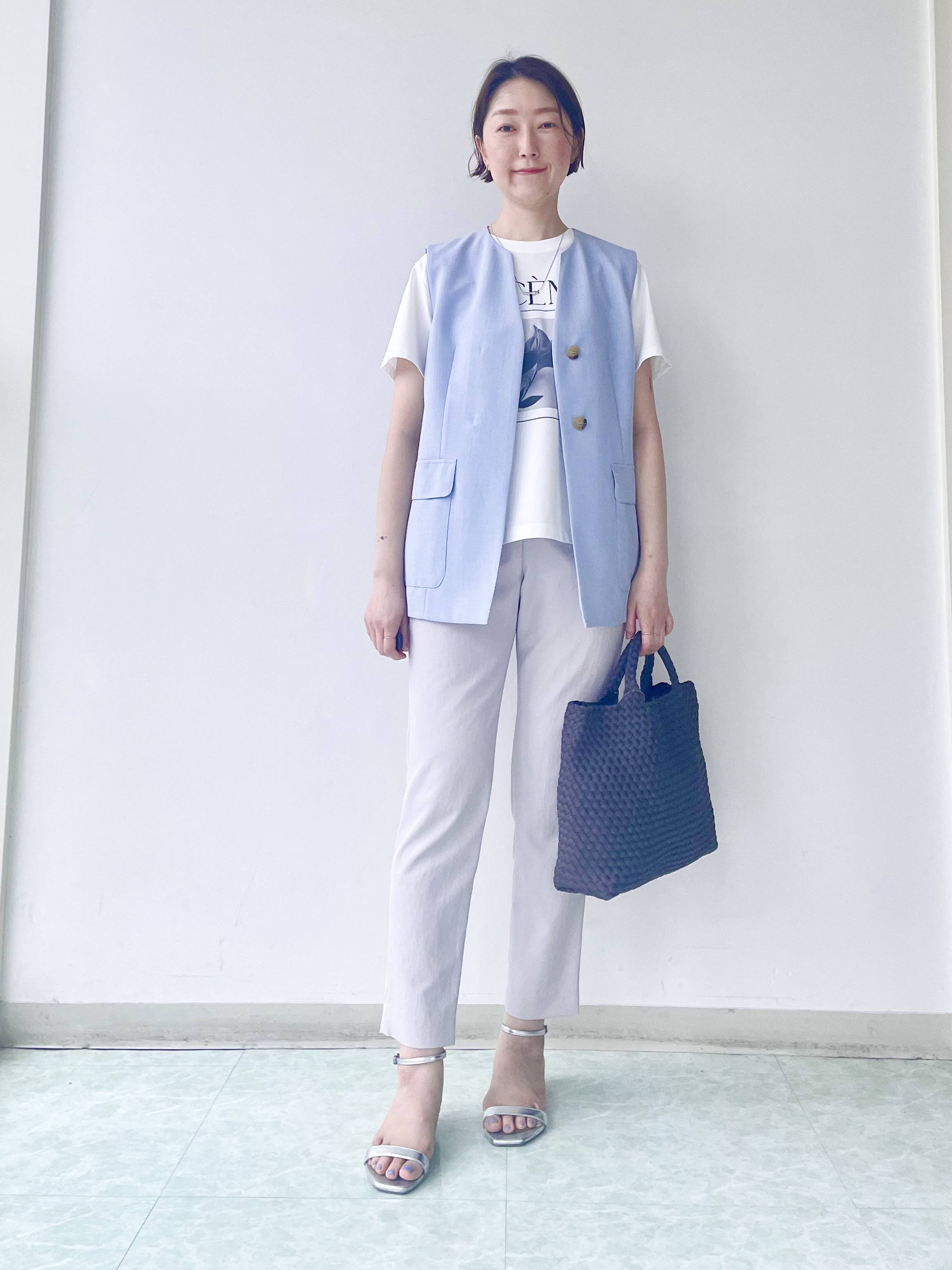 aliceさんの「UNTITLED｜【ロゴ/プリント】グラフィックTシャツ」を使ったコーディネート