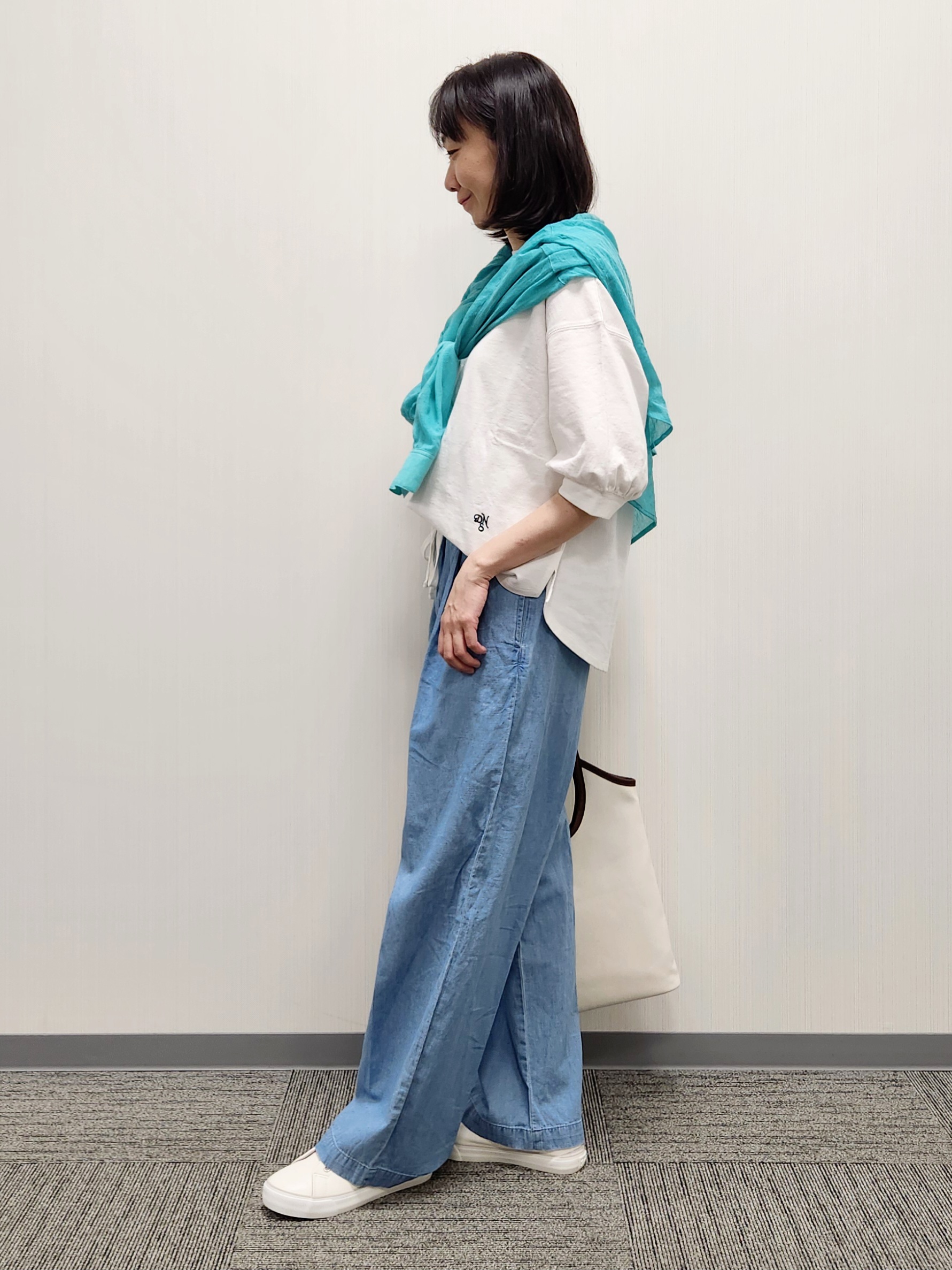 naraさんの「Dessin｜【360度可愛い】バックヘンリーカットソー5分袖」を使ったコーディネート