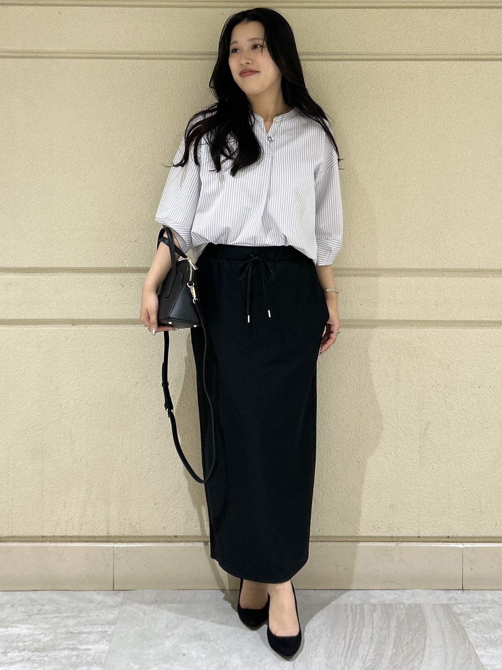 Momokaさんの「COUP DE CHANCE｜【手洗い可／日本製】ストライプ柄ジャージートップス」を使ったコーディネート