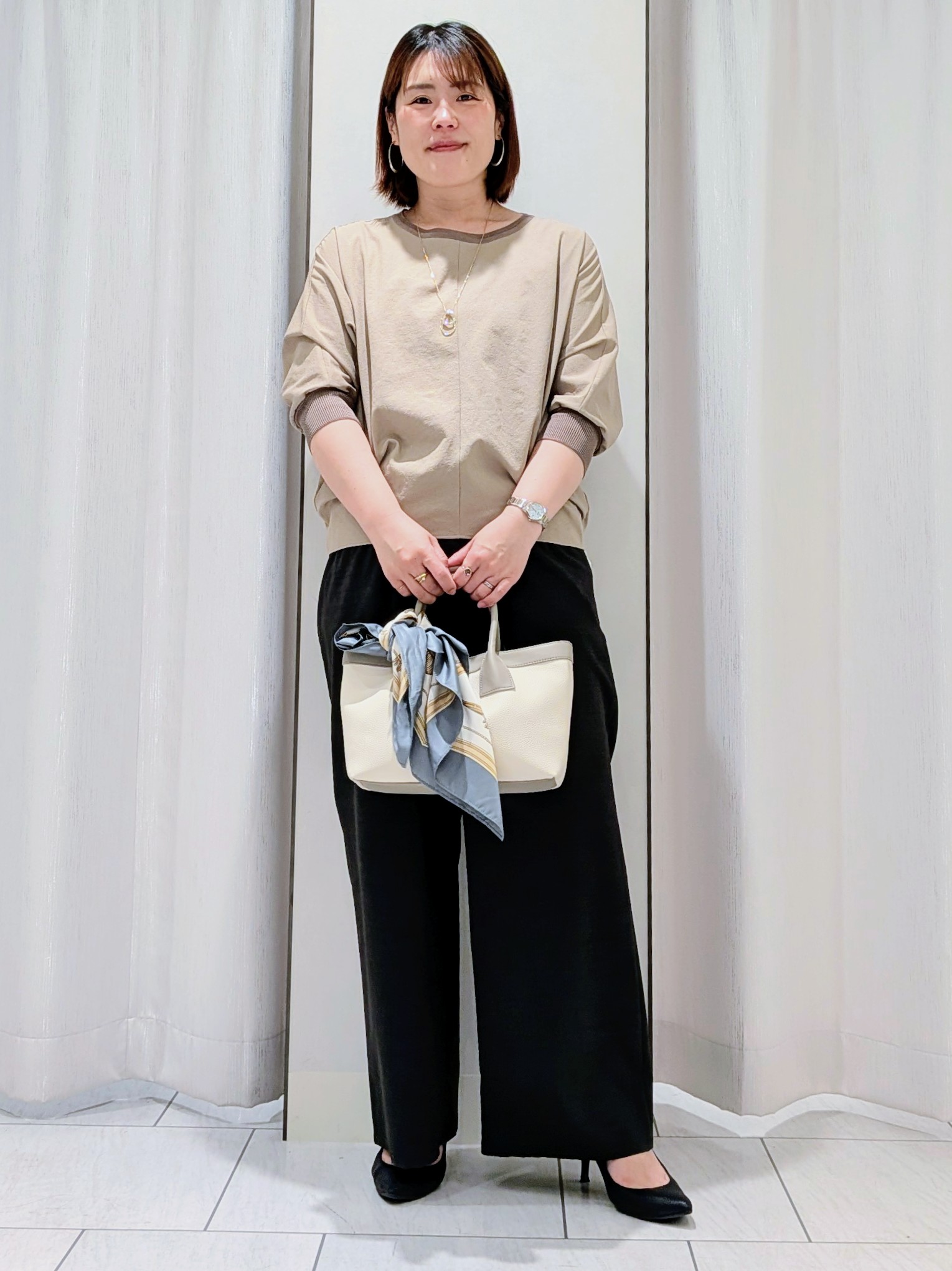 Onumaさんの「UNTITLED｜【吸水速乾/UVカット】ドルマンスリーブブラウス」を使ったコーディネート