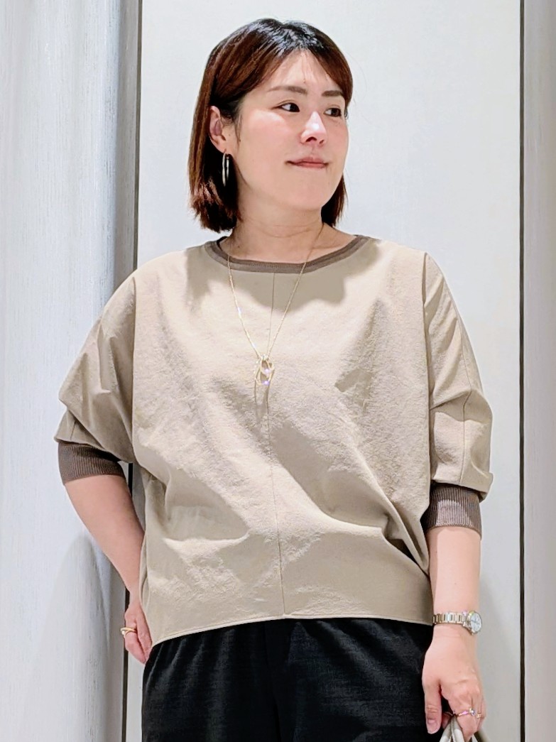Onumaさんの「UNTITLED｜【吸水速乾/UVカット】ドルマンスリーブブラウス」を使ったコーディネート
