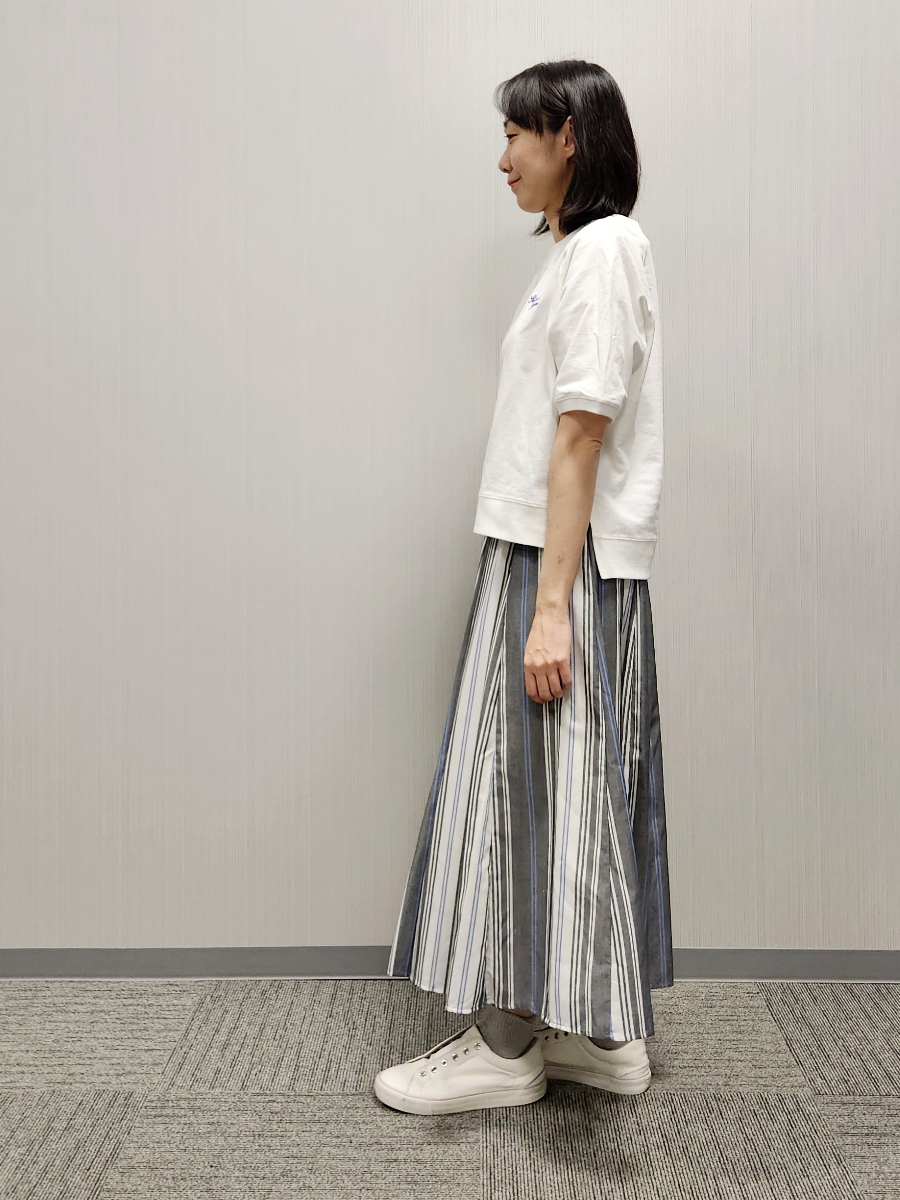 naraさんの「Dessin｜【洗える】ミニ裏毛刺繍ロゴプルオーバー」を使ったコーディネート