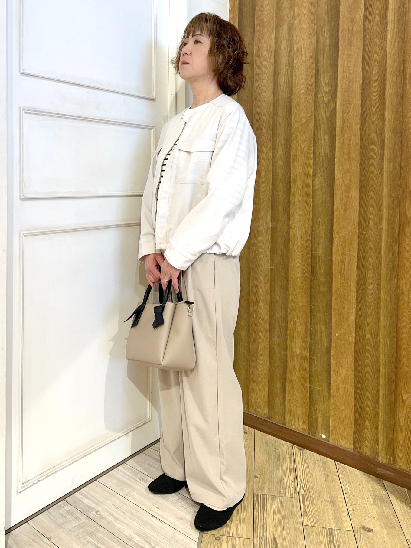 yuriyuriさんの「SHOO･LA･RUE｜【毎日洗える/S-LL/UV】上半身すっきり 二の腕見せない5分袖ニット」を使ったコーディネート