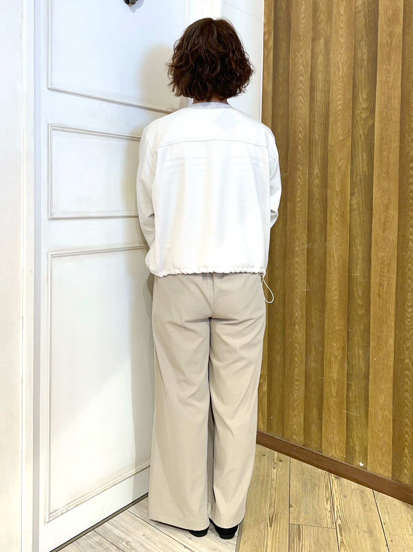 yuriyuriさんの「SHOO･LA･RUE｜【毎日洗える/S-LL/UV】上半身すっきり 二の腕見せない5分袖ニット」を使ったコーディネート