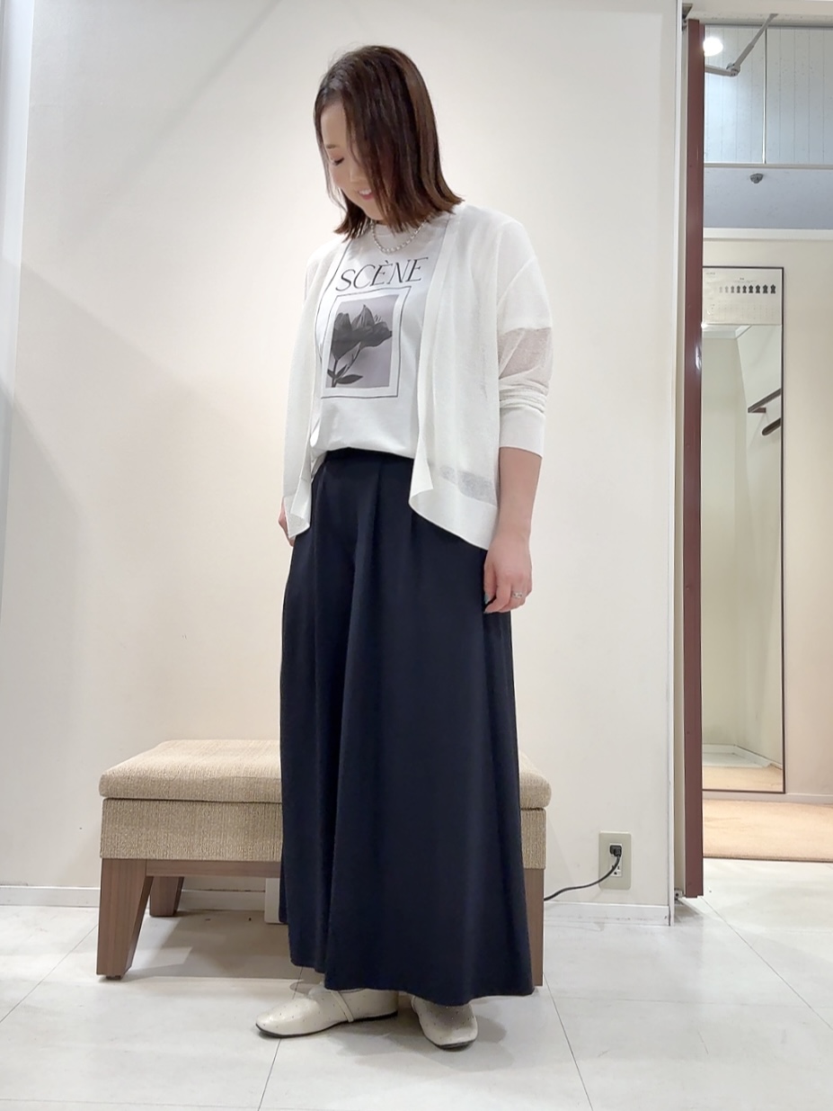 YUIさんの「UNTITLED｜【日除け・冷房対策に】コットンリネンカーディガン」を使ったコーディネート