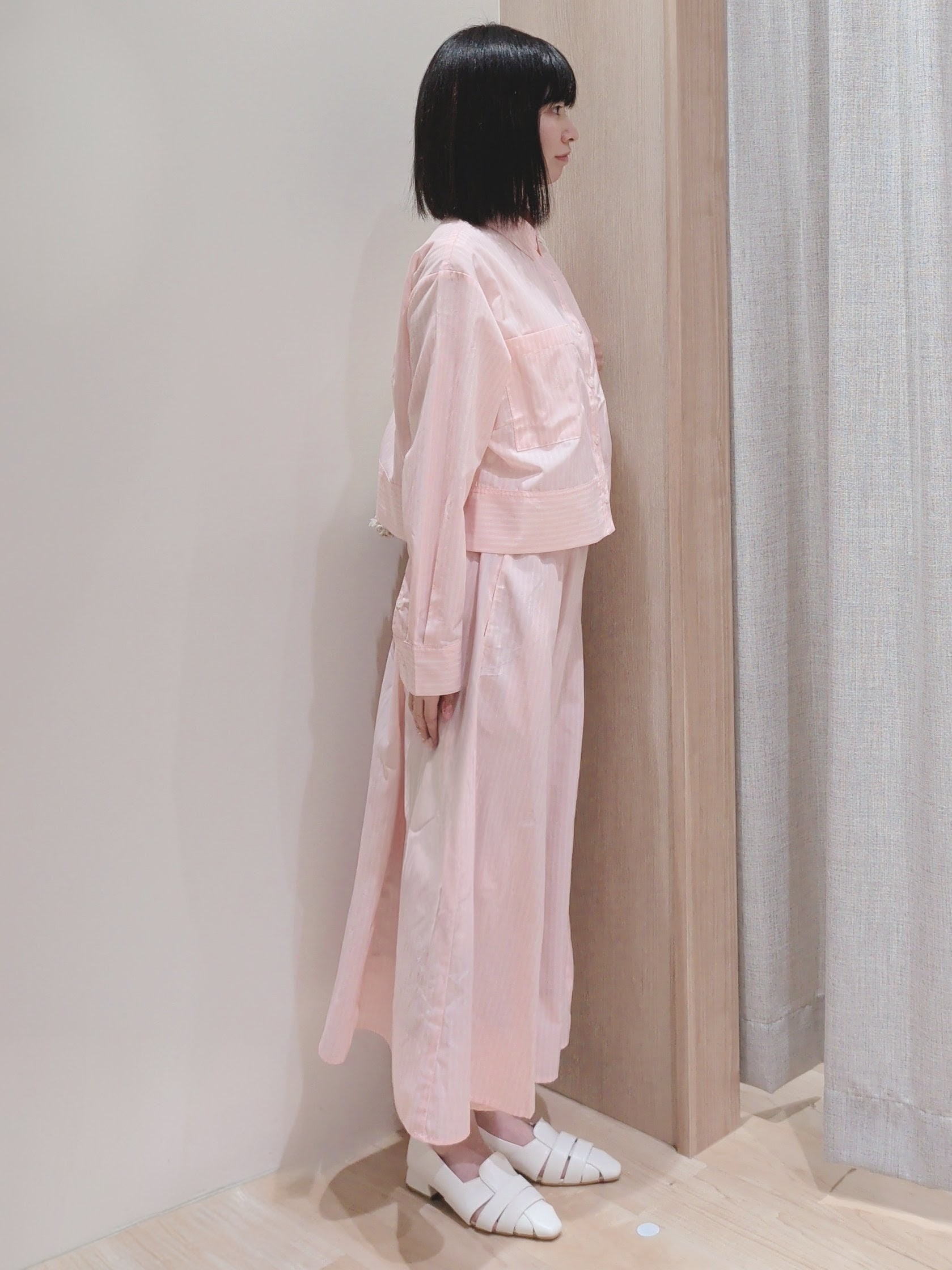 Yuiさんの「grove｜【イージーケア】麻混クロップドシャツ」を使ったコーディネート