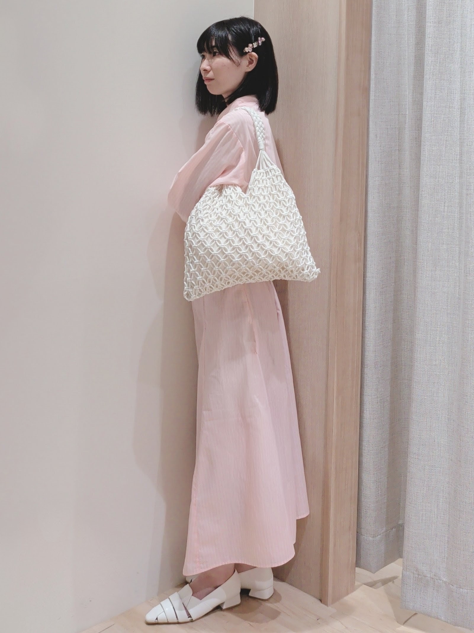 Yuiさんの「grove｜【イージーケア】麻混クロップドシャツ」を使ったコーディネート
