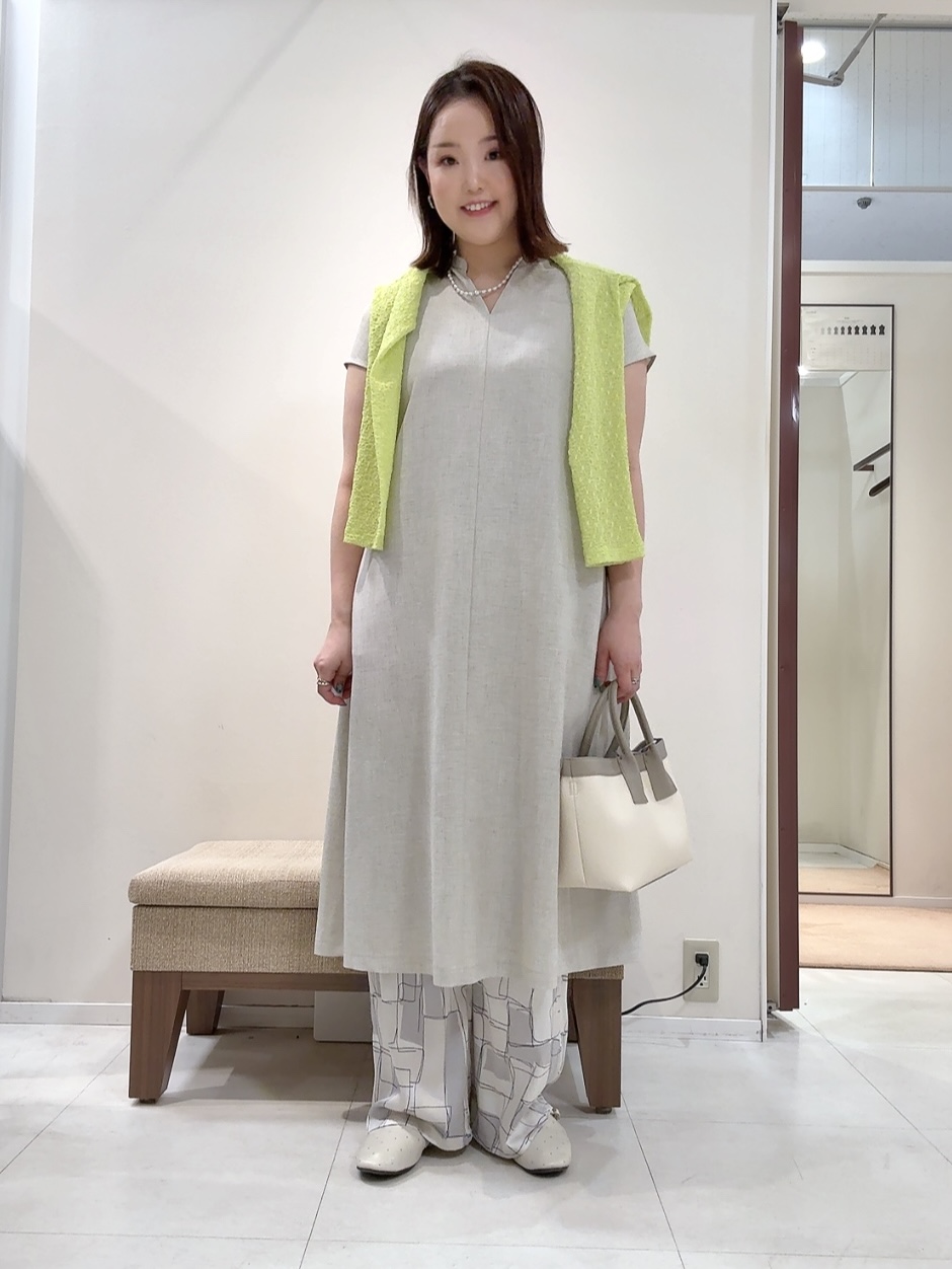 YUIさんの「UNTITLED｜◆【シアー】ストレッチレースカーディガン」を使ったコーディネート