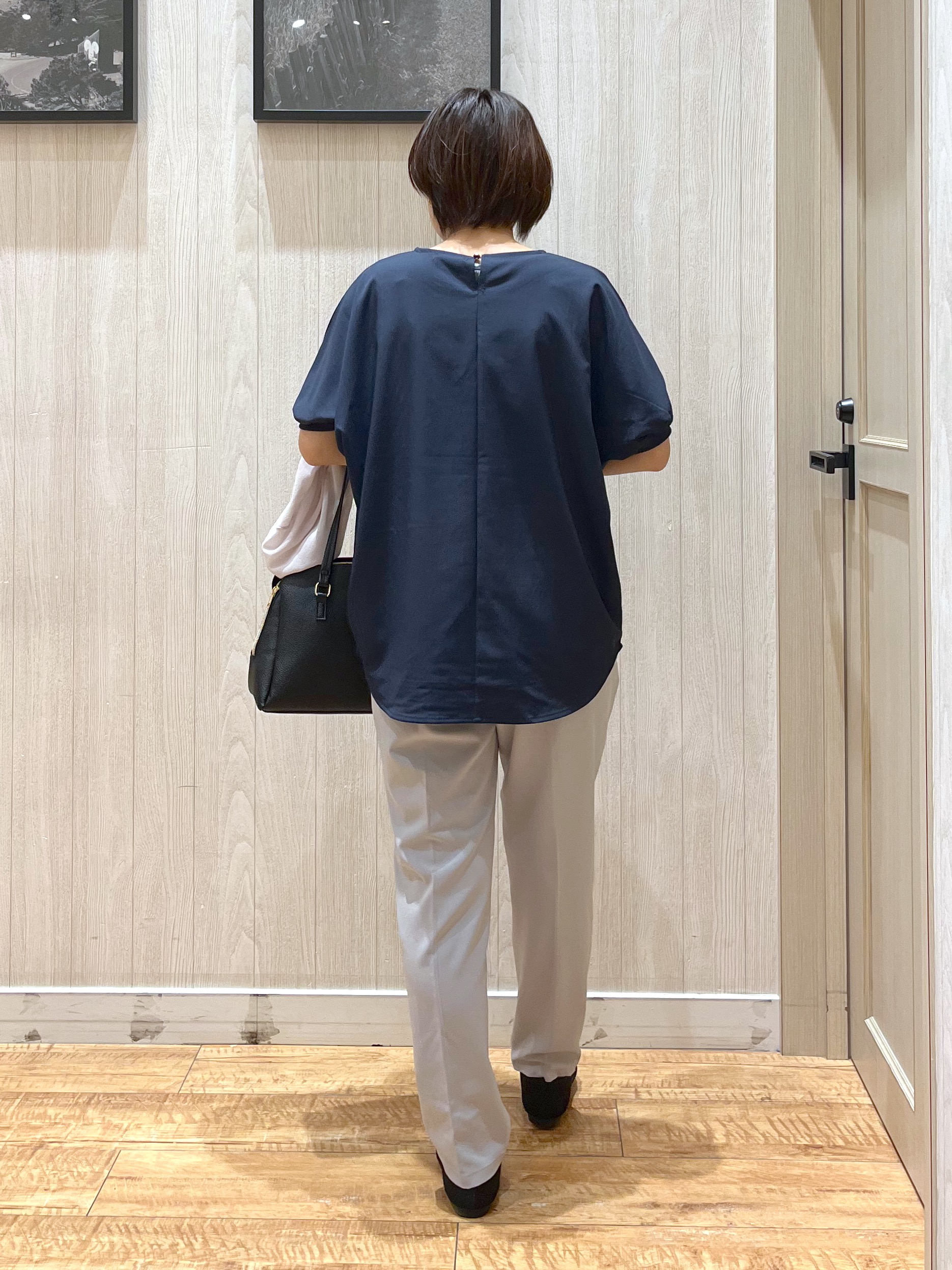 shirayuuuさんの「SHOO･LA･RUE｜【洗濯機可/S-LL】着る方がすっきり見えに マルチに使えるミドルトッパーカーディガン」を使ったコーディネート