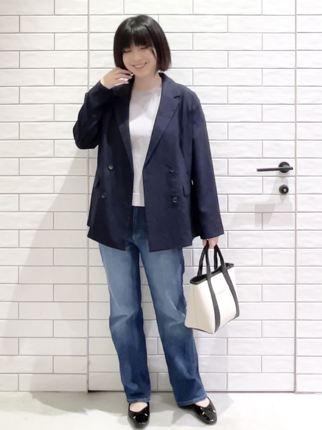 しおりさんの「OPAQUE.CLIP｜【UV／接触冷感】ダブルブレストジャケット《防シワ加工／洗える》」を使ったコーディネート