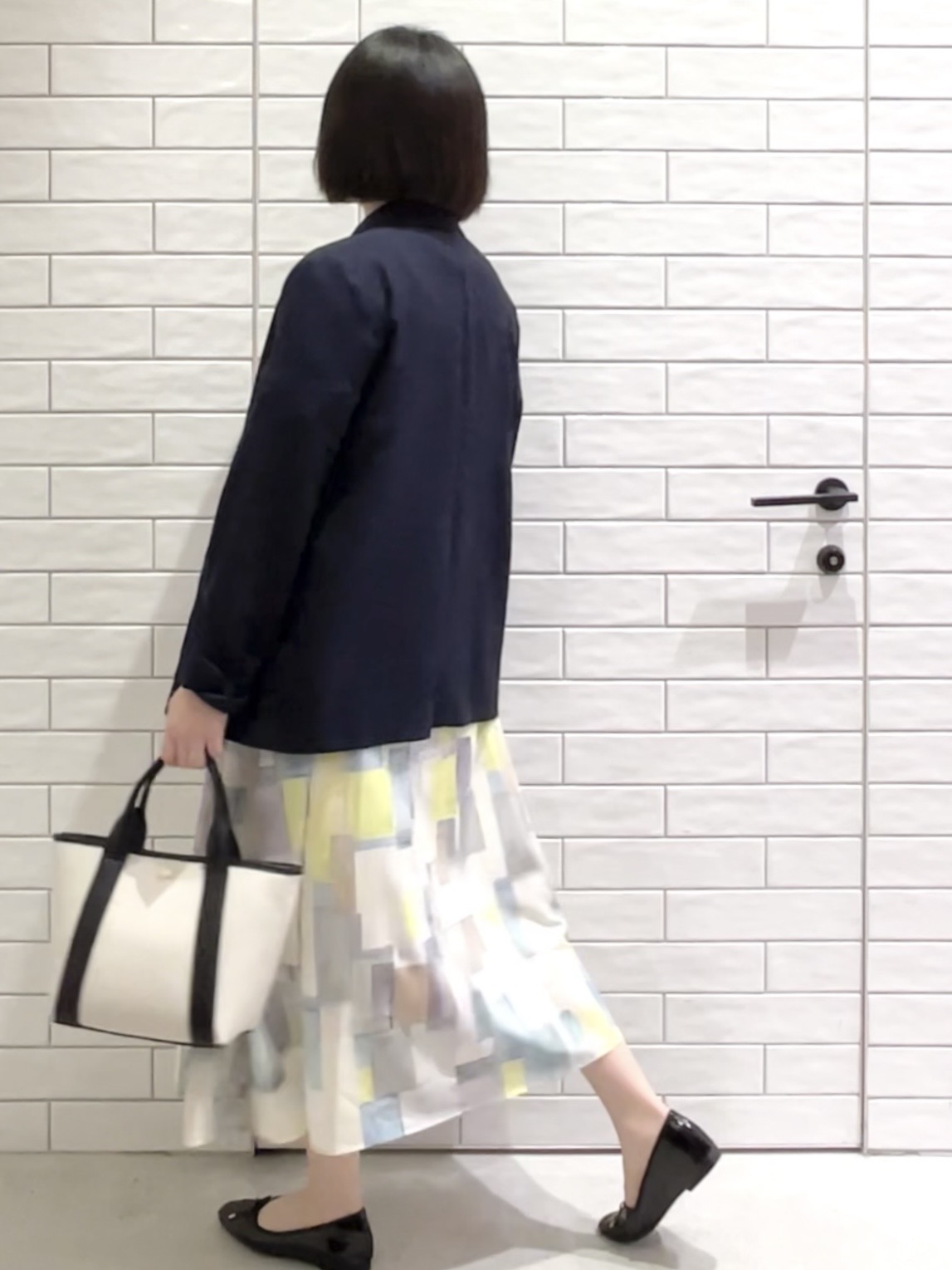 しおりさんの「OPAQUE.CLIP｜【UV／接触冷感】ダブルブレストジャケット《防シワ加工／洗える》」を使ったコーディネート