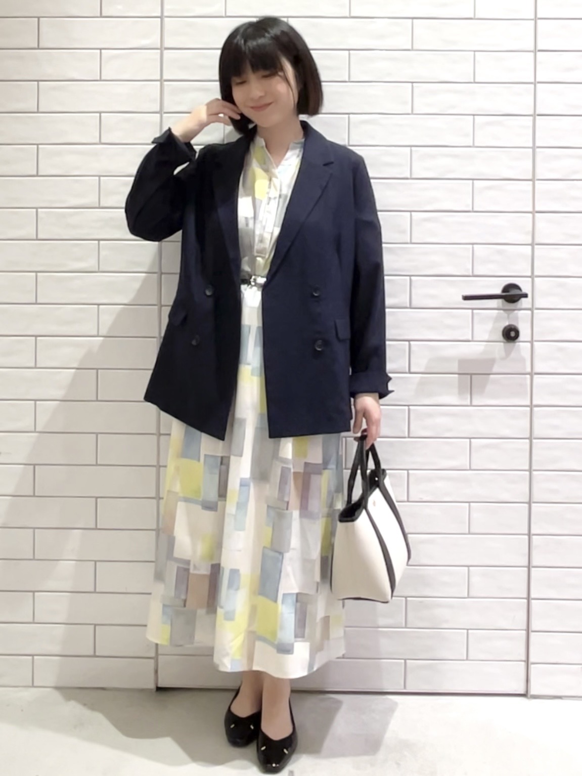 しおりさんの「OPAQUE.CLIP｜【UV／接触冷感】ダブルブレストジャケット《防シワ加工／洗える》」を使ったコーディネート
