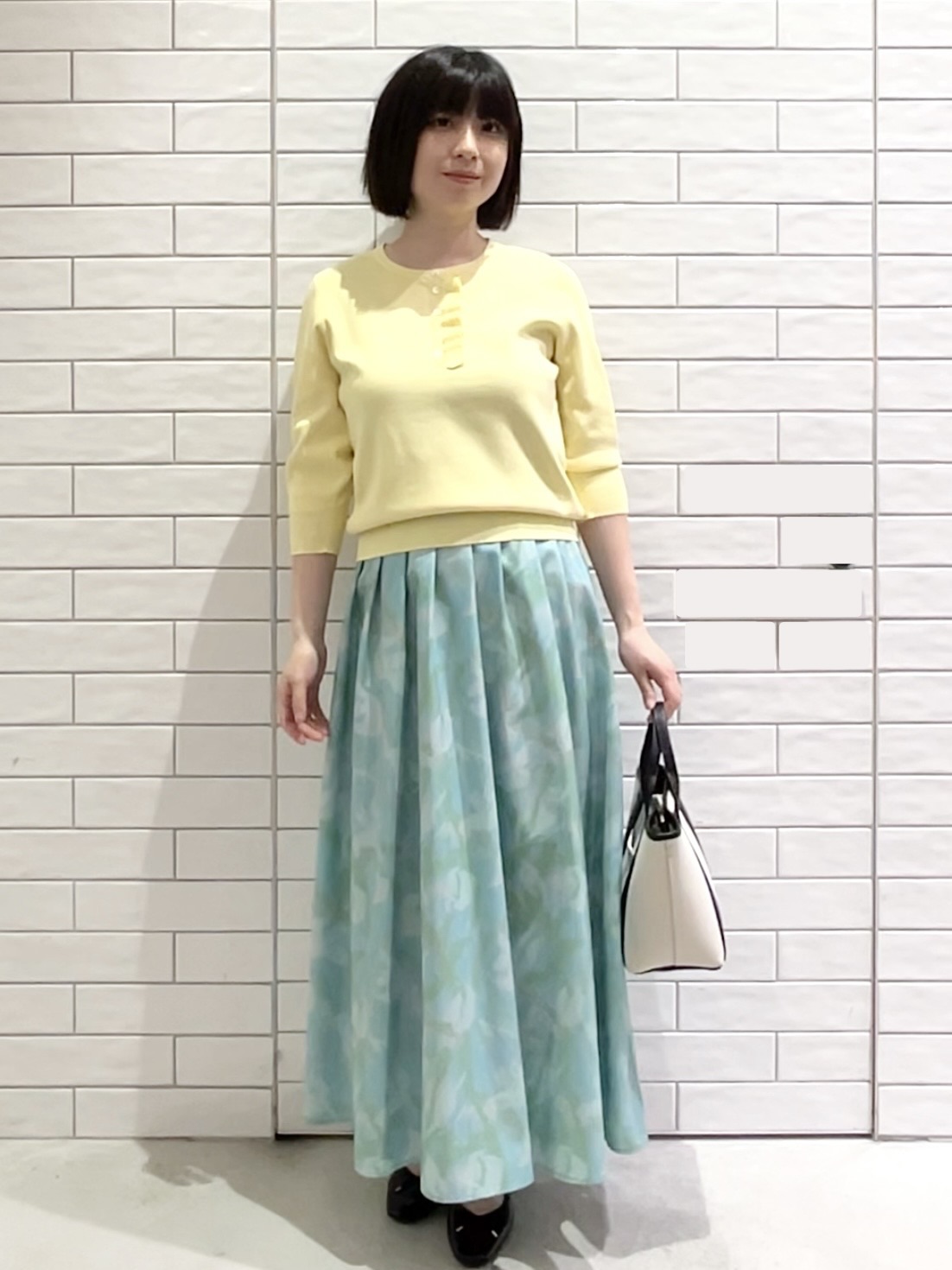しおりさんの「OPAQUE.CLIP｜【UV／接触冷感】ダブルブレストジャケット《防シワ加工／洗える》」を使ったコーディネート