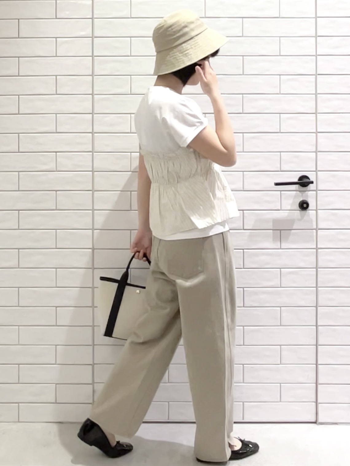しおりさんの「OPAQUE.CLIP｜ビスチェドッキングTシャツ【洗濯機OK】」を使ったコーディネート