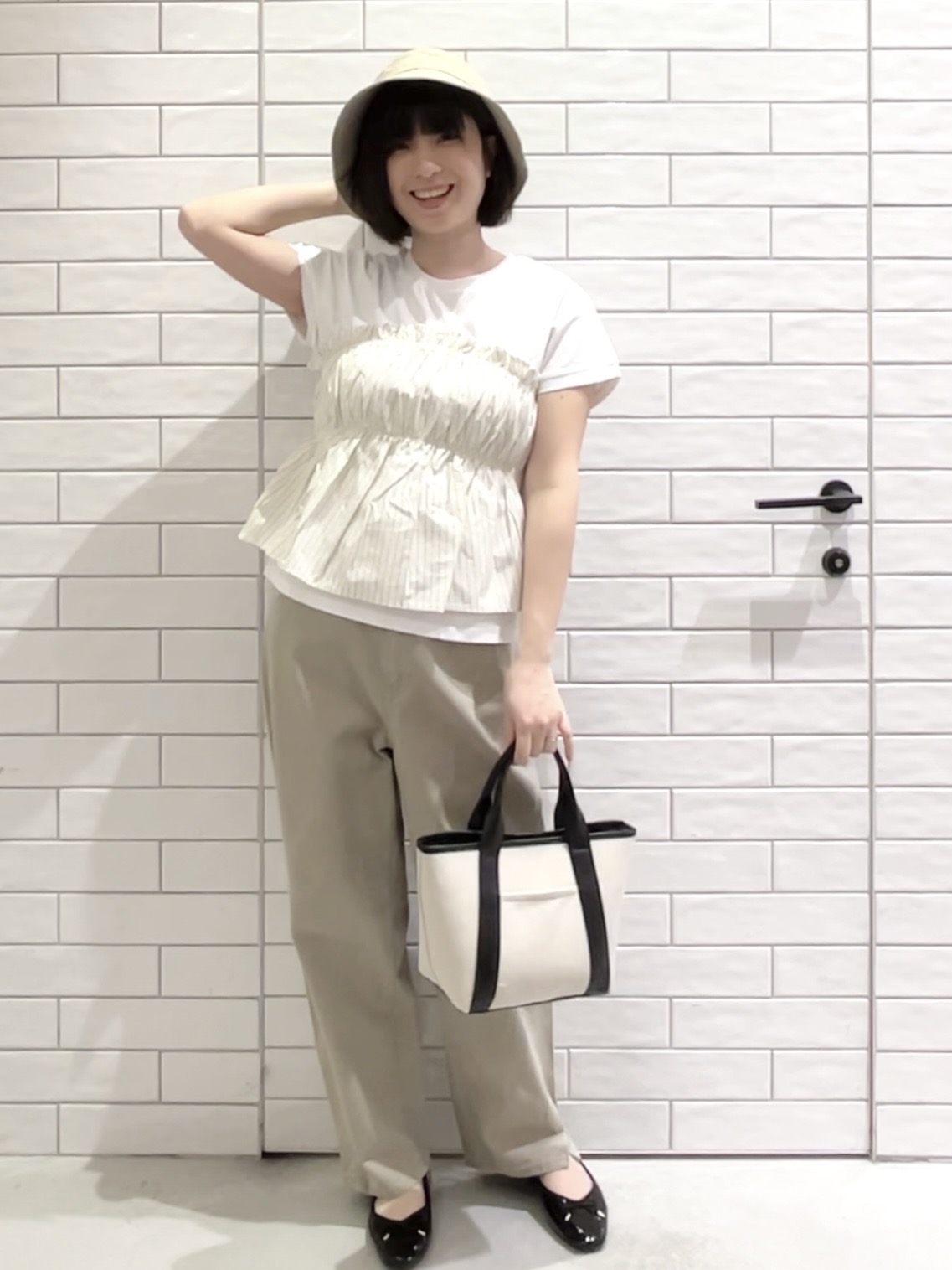 しおりさんの「OPAQUE.CLIP｜ビスチェドッキングTシャツ【洗濯機OK】」を使ったコーディネート