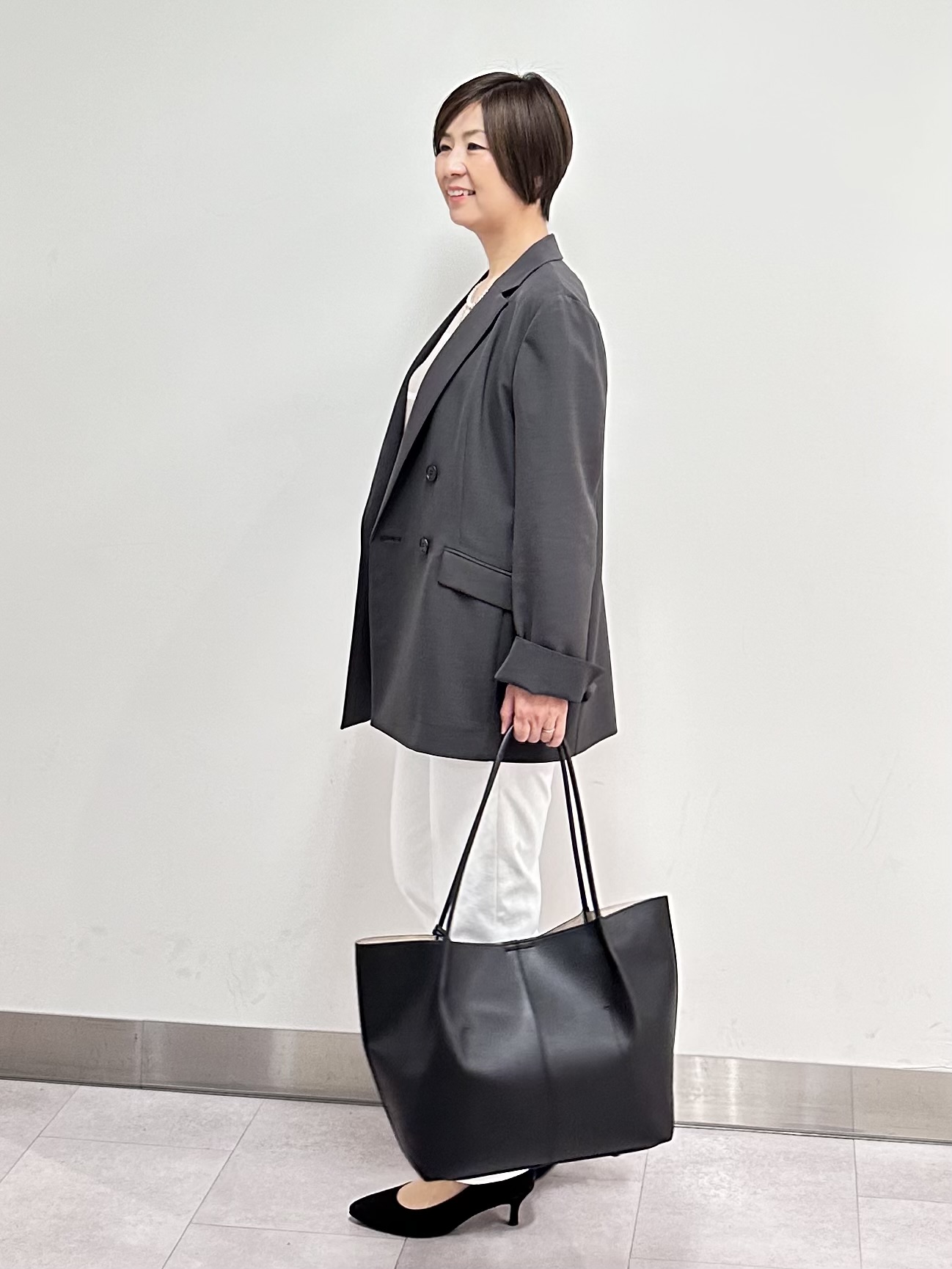 みなこさんの「UNTITLED｜【11色展開/体型カバー】前後2WAYフレンチスリーブニット」を使ったコーディネート