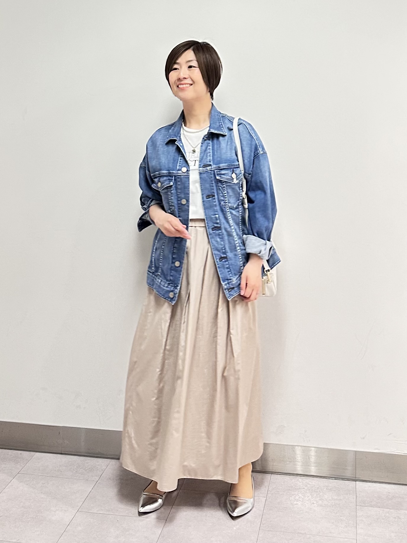 みなこさんの「UNTITLED｜【ロゴ/プリント】グラフィックTシャツ」を使ったコーディネート