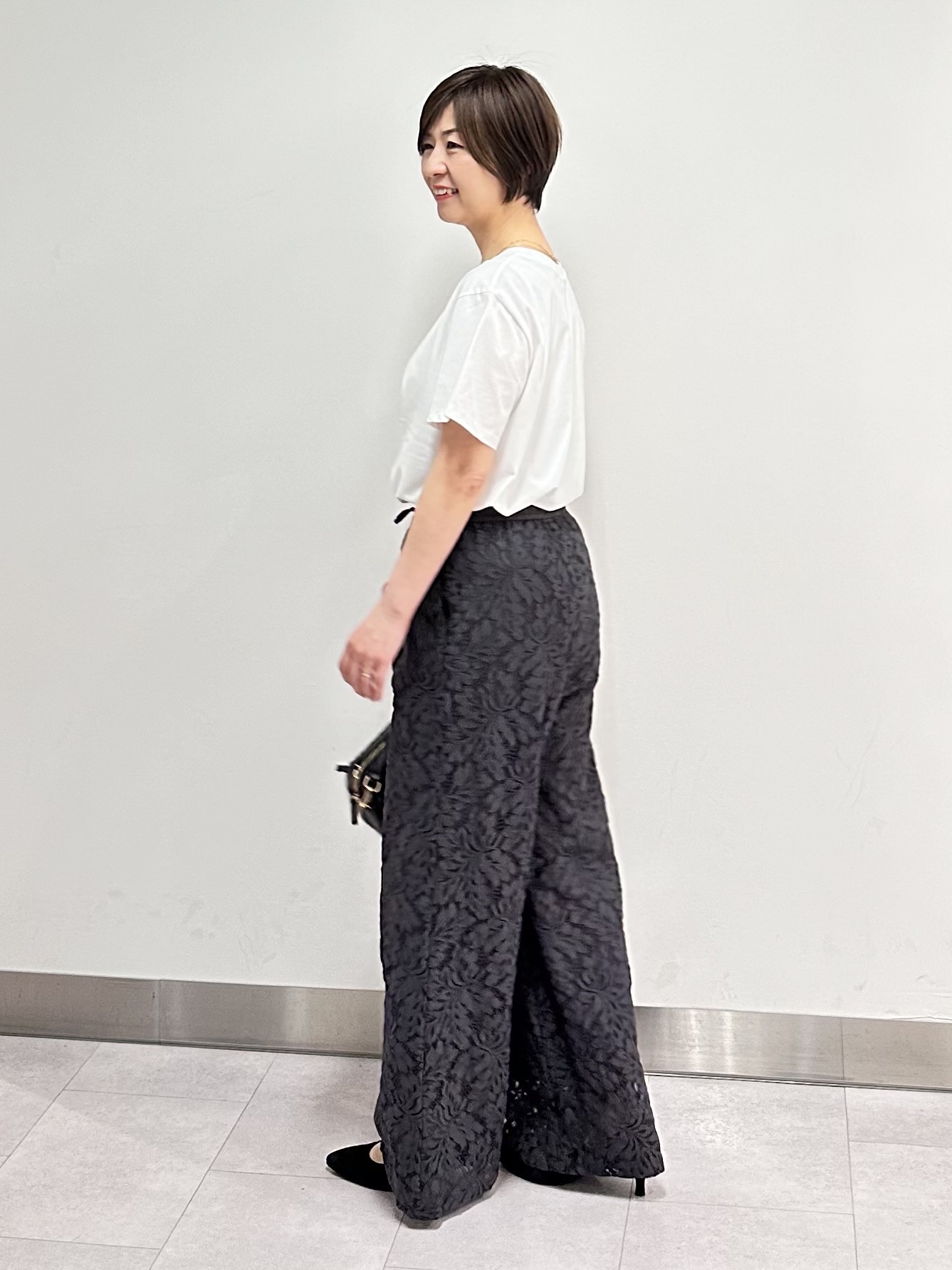 みなこさんの「UNTITLED｜【ロゴ/プリント】グラフィックTシャツ」を使ったコーディネート