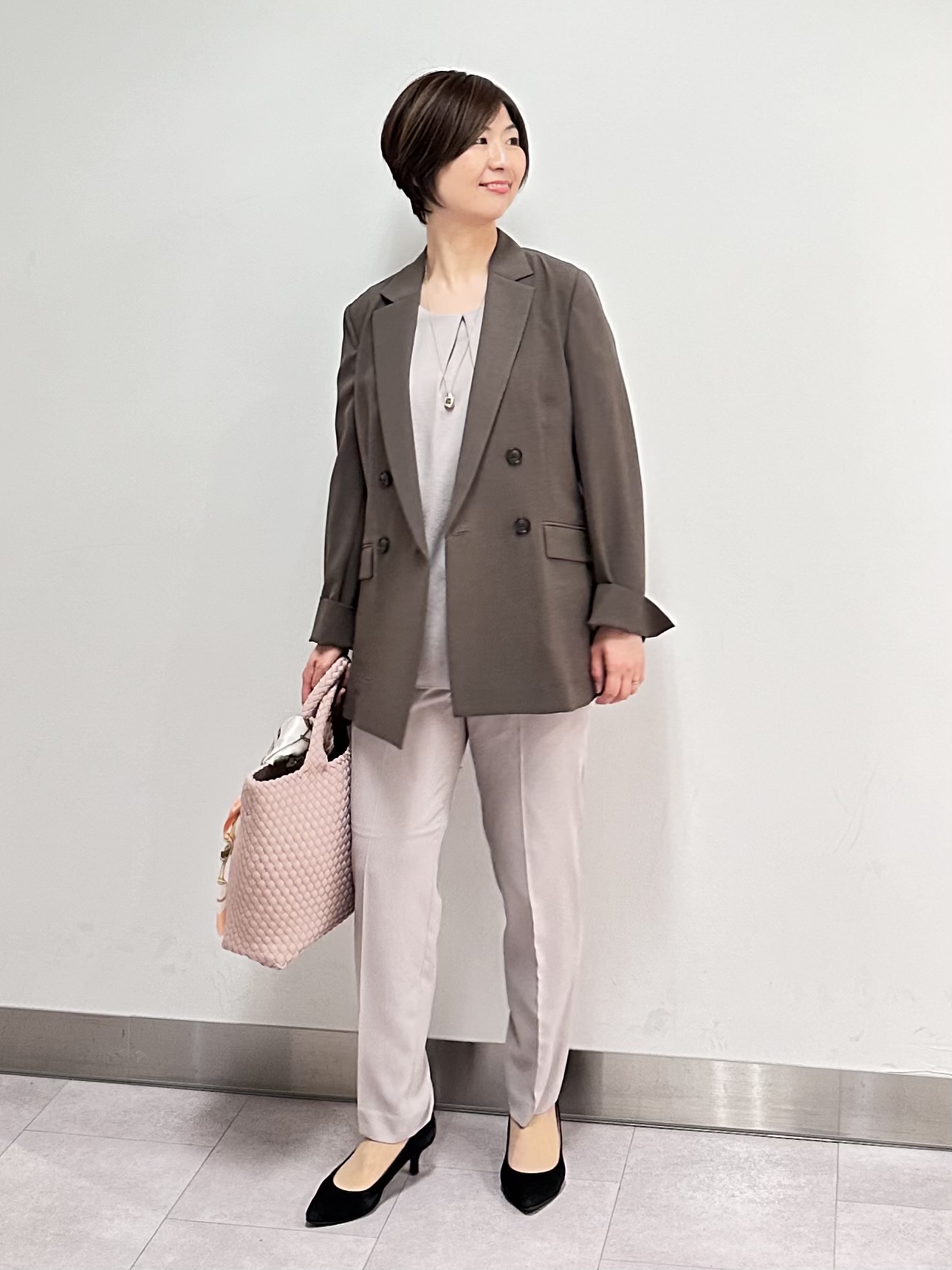 みなこさんの「UNTITLED｜【セットアップ可/UVカット/前後2WAY】リラクシーフレンチスリーブブラウス」を使ったコーディネート