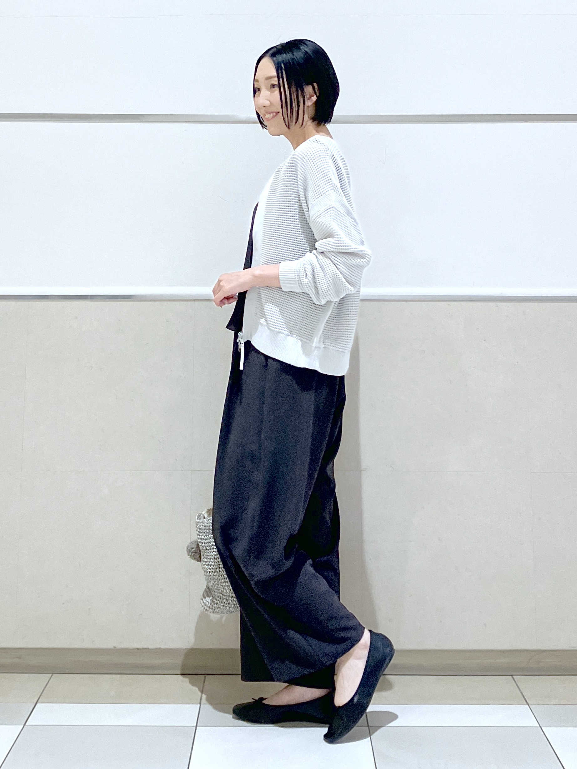 eriko さんの「Dessin｜【吸汗速乾/洗える】リラクシーキャミサロペット」を使ったコーディネート