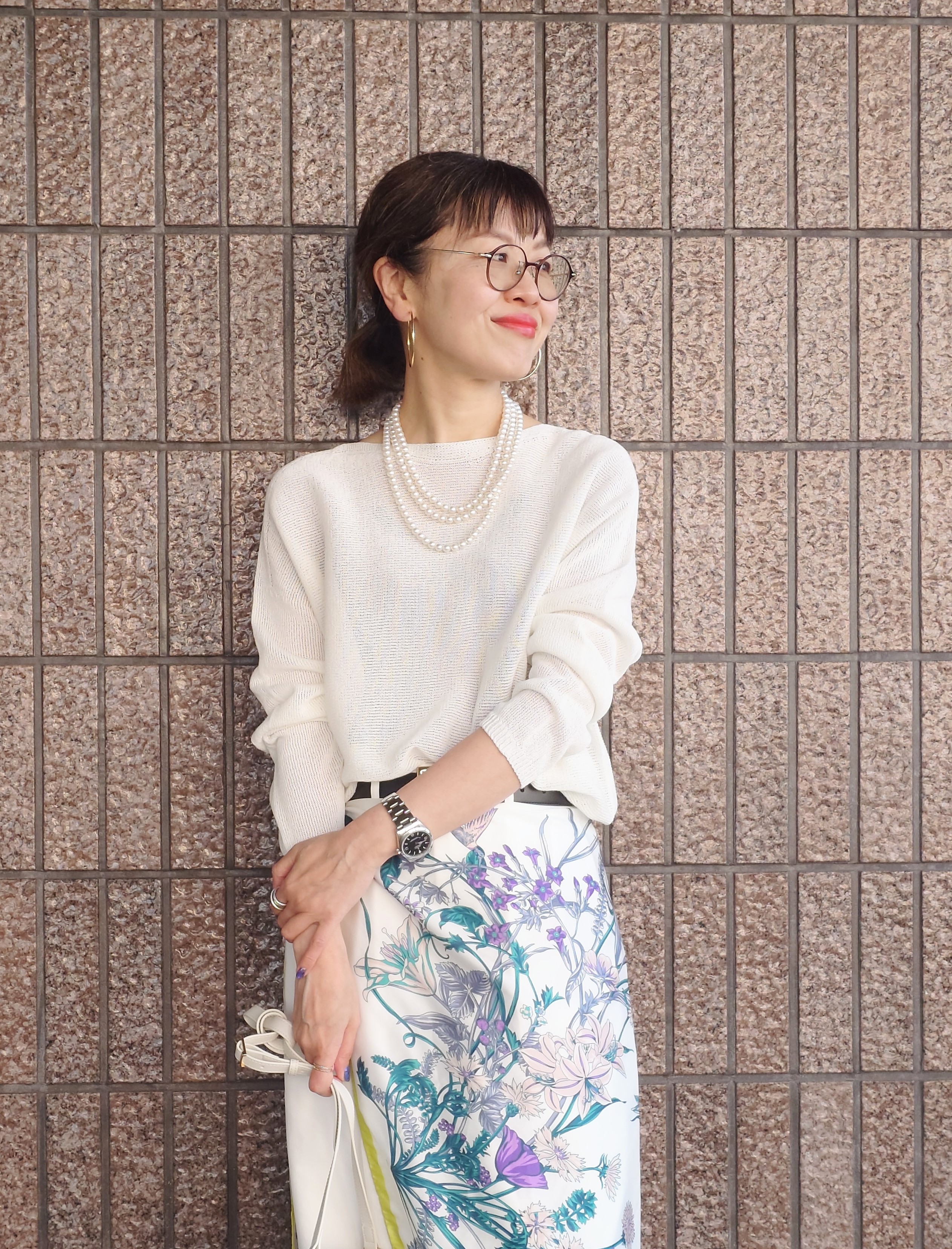 MUTSUKOさんの「UNTITLED｜【8色展開/程よい透け感】ドライタッチボートネックニット」を使ったコーディネート