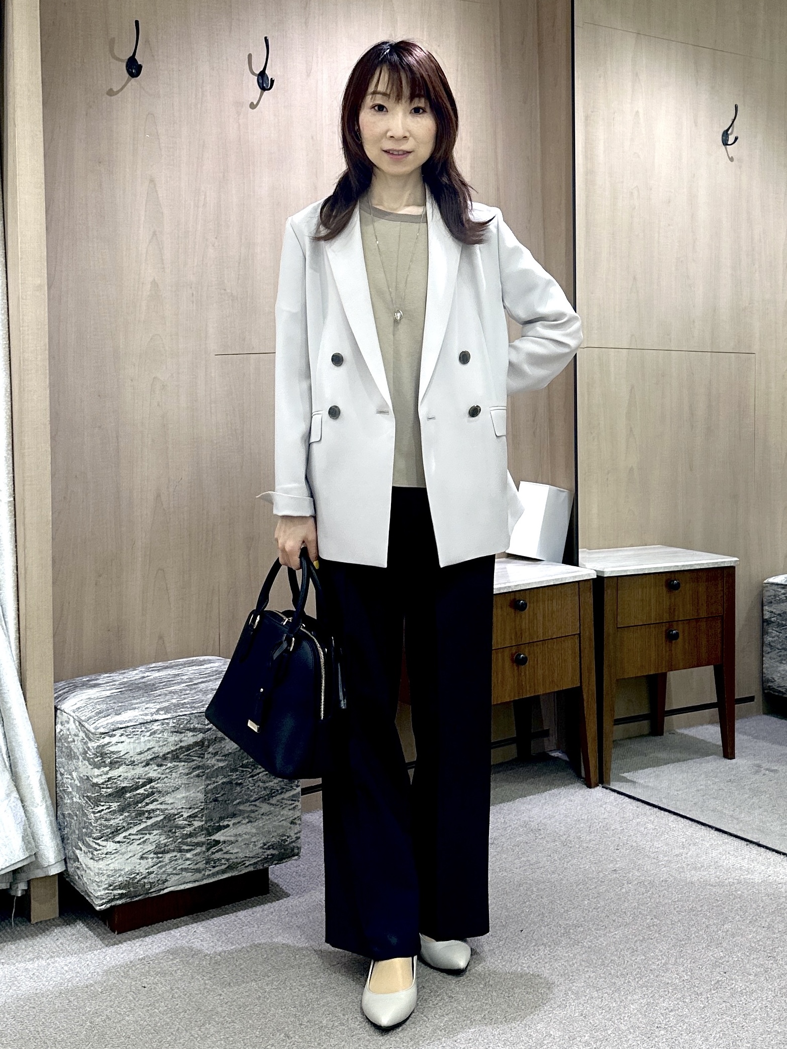 Miwaさんの「UNTITLED｜【新色追加/セットアップ可】エアリー ダブルブレストジャケット」を使ったコーディネート