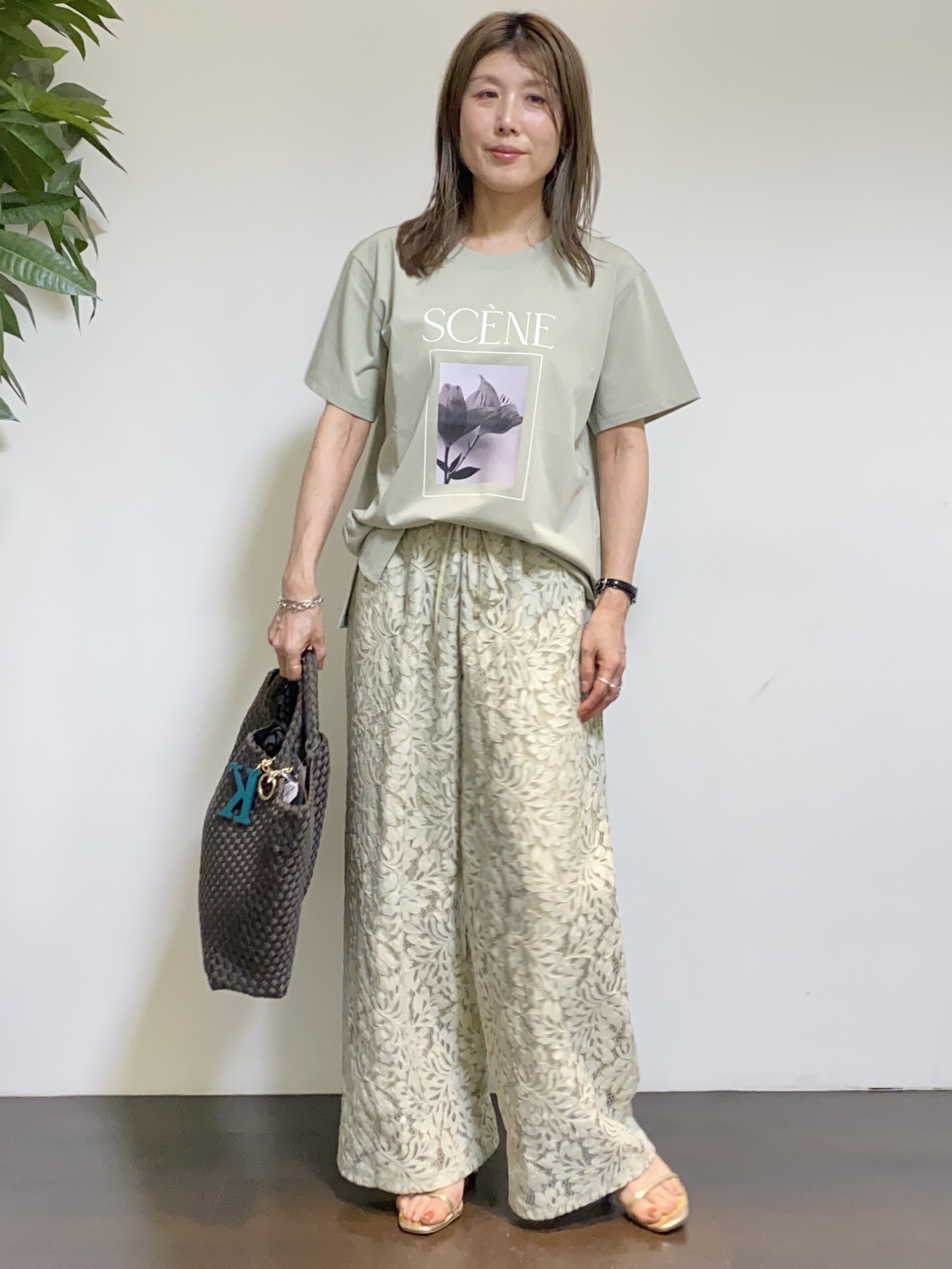 tomoさんの「UNTITLED｜◆【さらりと快適/セットアップ可/UV/接触冷感】スラブカラーレスジャケット」を使ったコーディネート