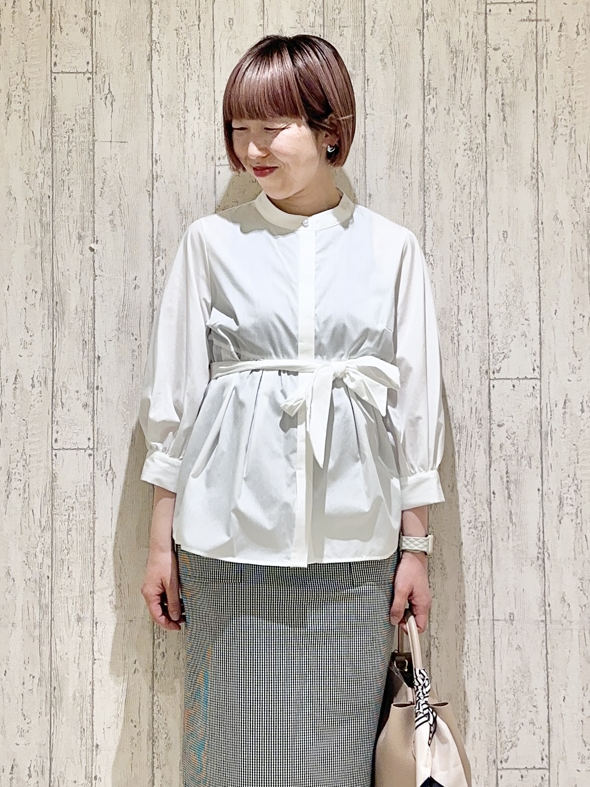 Hana...eさんの「index｜ペプラムブラウス／ボウタイ取り外し可【洗濯機OK／イージーアイロン／防シワ】《XS～LL／8col》」を使ったコーディネート