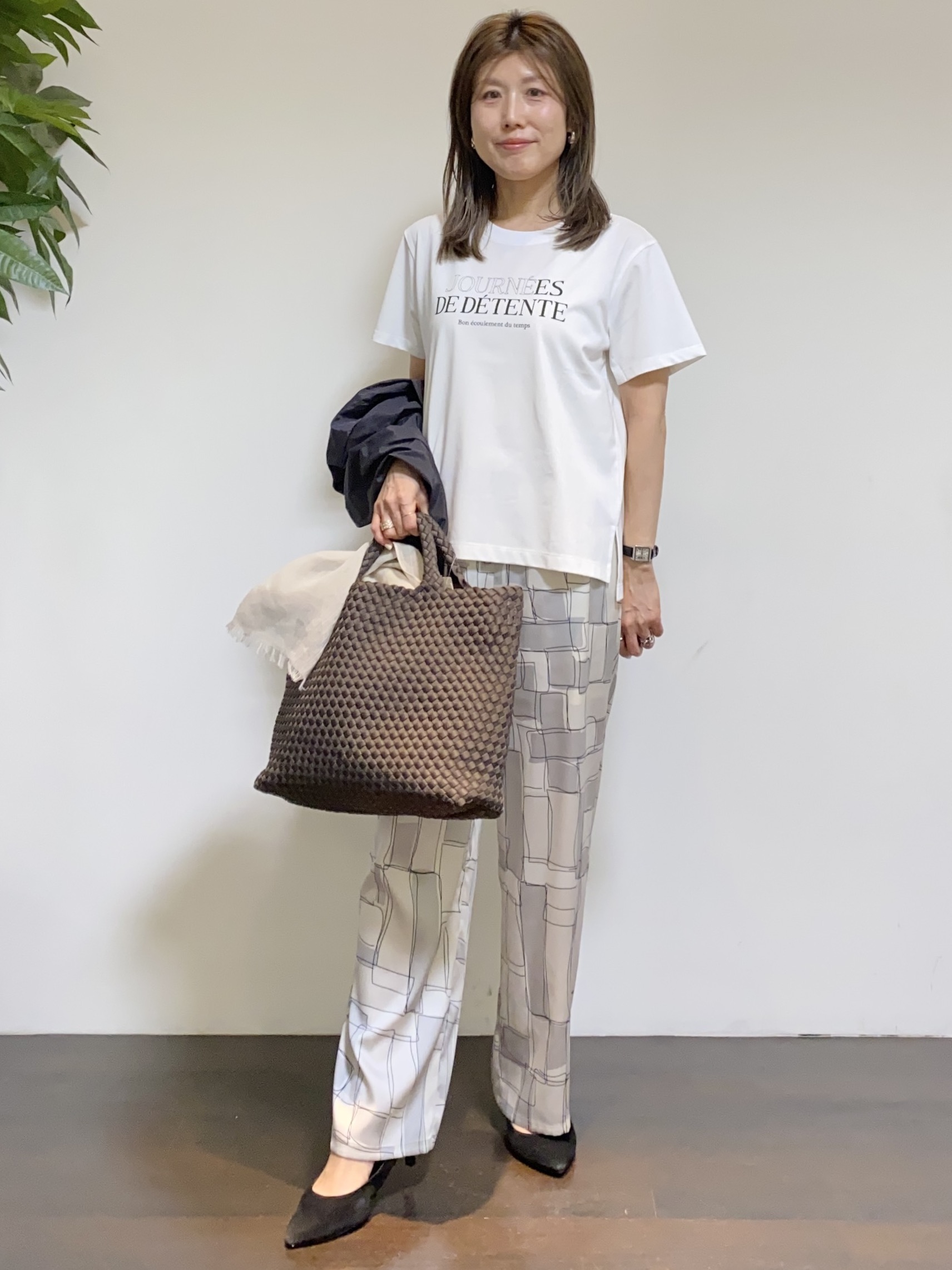 tomoさんの「UNTITLED｜◆【セットアップ可/はっ水】シャイニータイプライターブルゾン」を使ったコーディネート