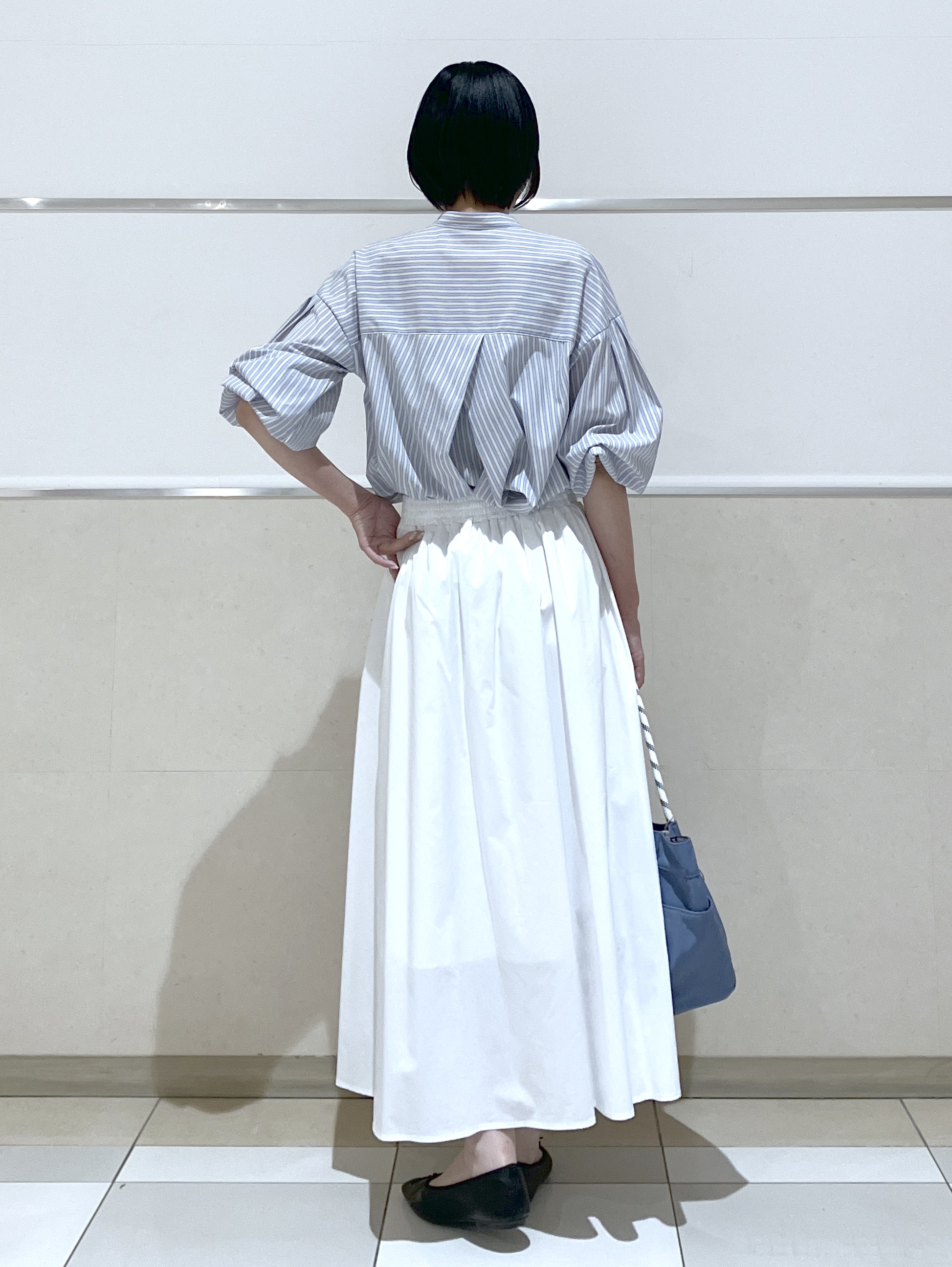 eriko さんの「Dessin｜【洗える】バルーンスリーブバンドカラーシャツ」を使ったコーディネート