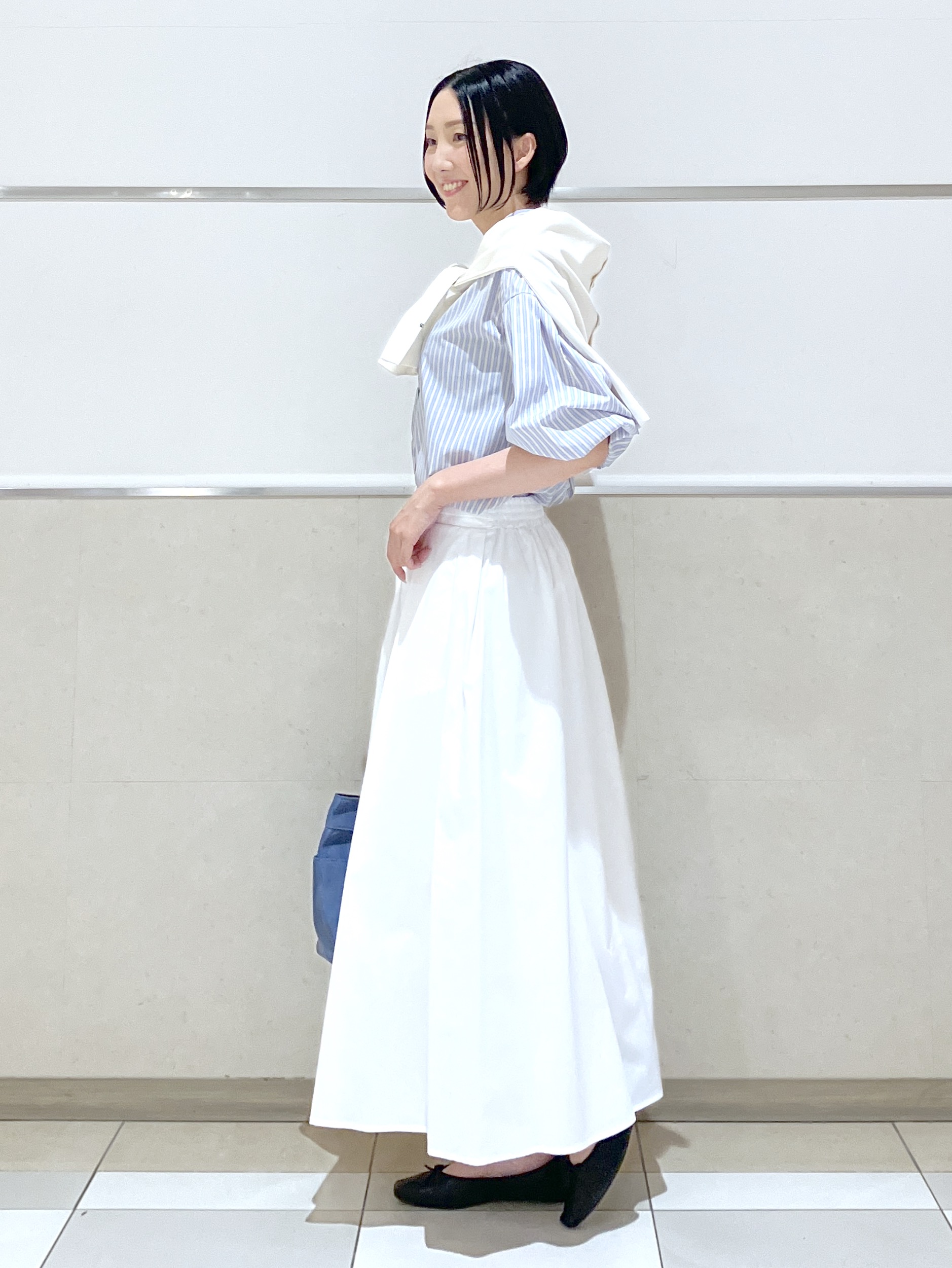 eriko さんの「Dessin｜【洗える】バルーンスリーブバンドカラーシャツ」を使ったコーディネート