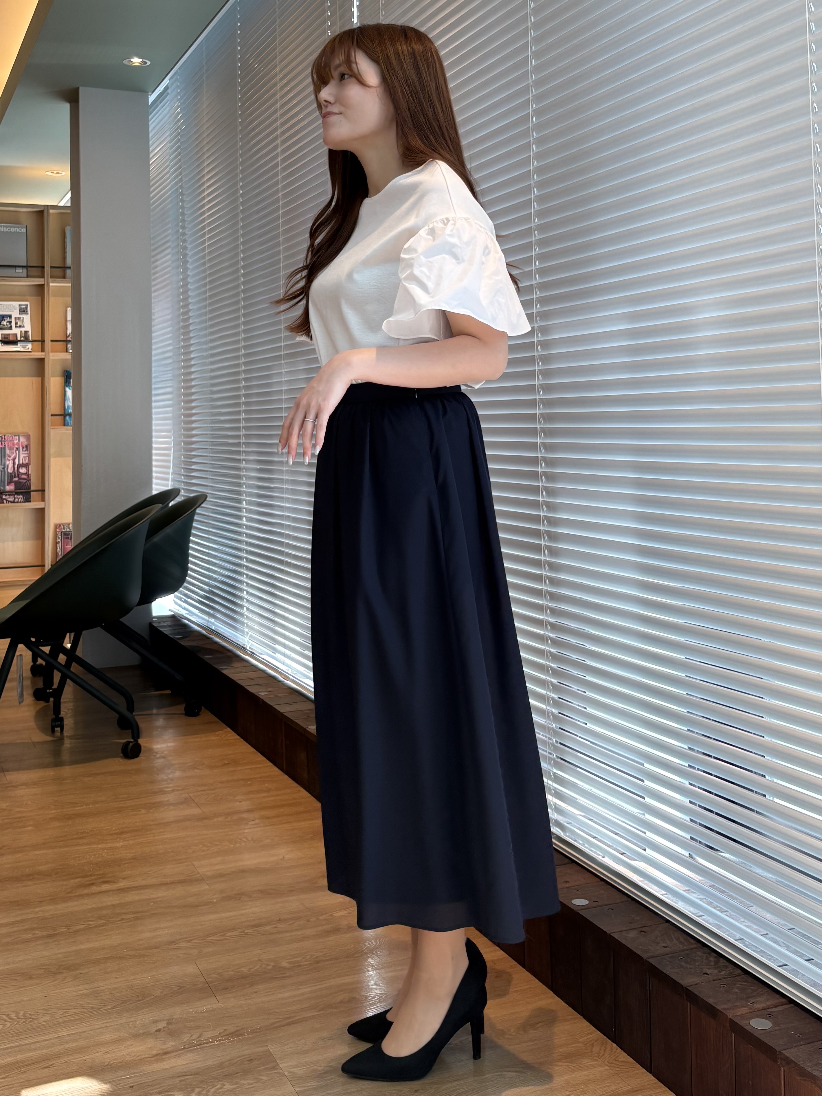 sayaさんの「COUP DE CHANCE｜【手洗い可／日本製】フレアスリーブプルオーバー」を使ったコーディネート