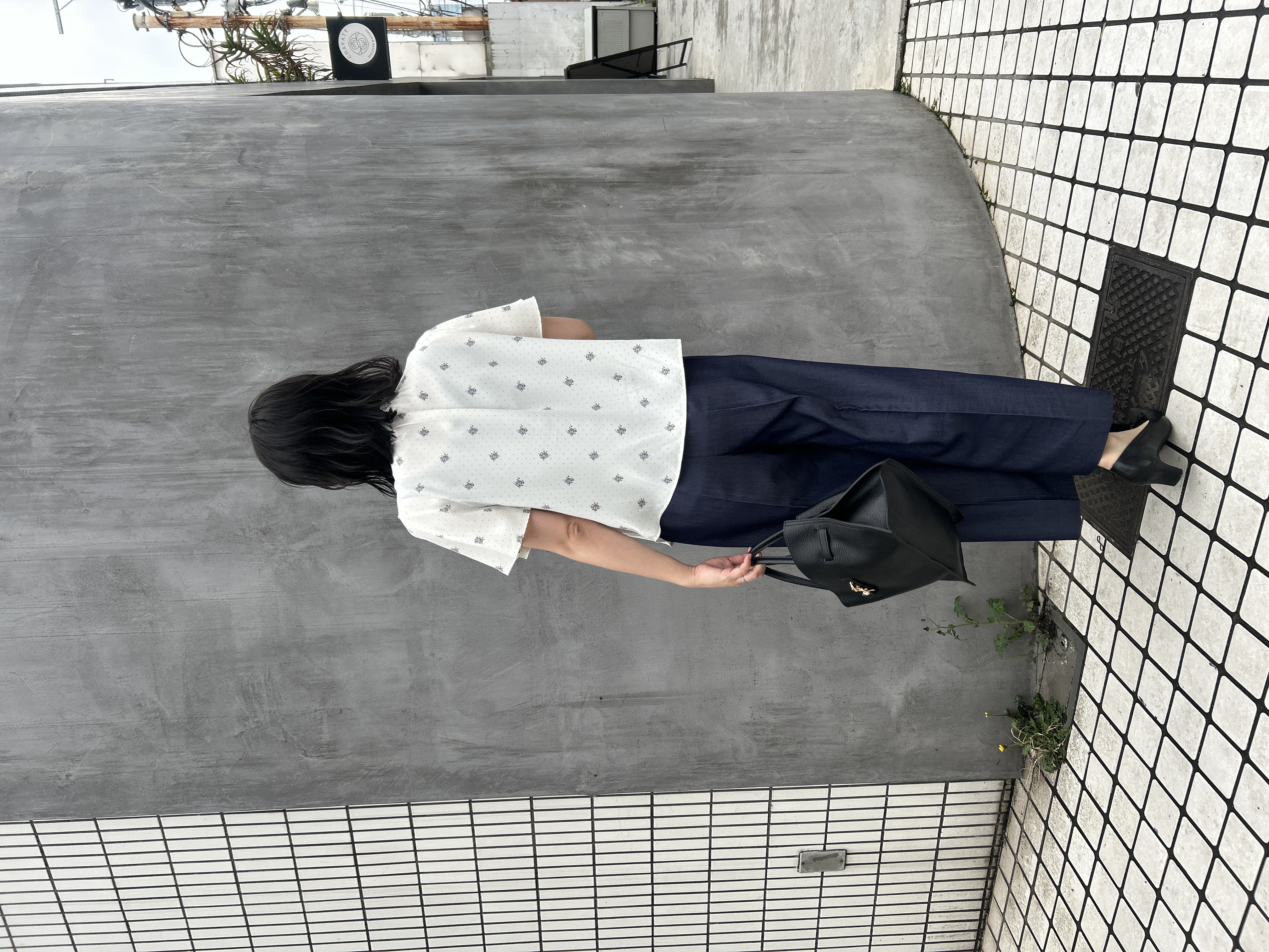 shinoさんの「Couture brooch｜【洗える】ドットフラワー ブラウス」を使ったコーディネート