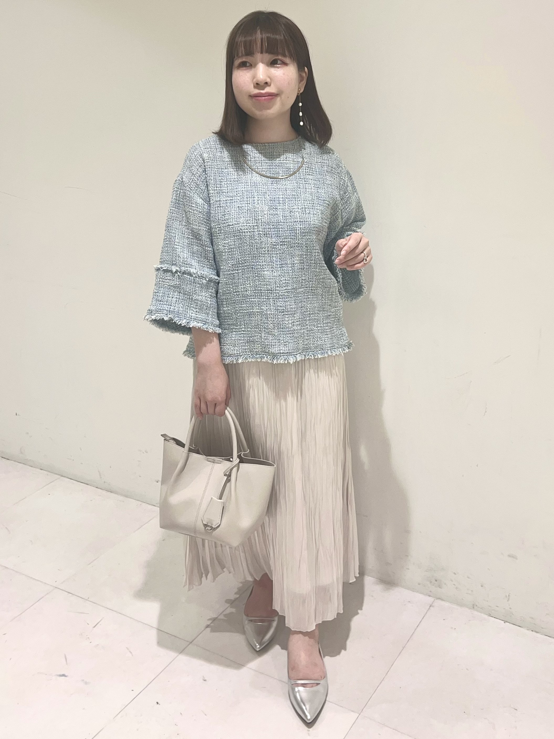 Mitsukiさんの「UNTITLED｜◆【洗える】ツイードドルマンブラウス」を使ったコーディネート