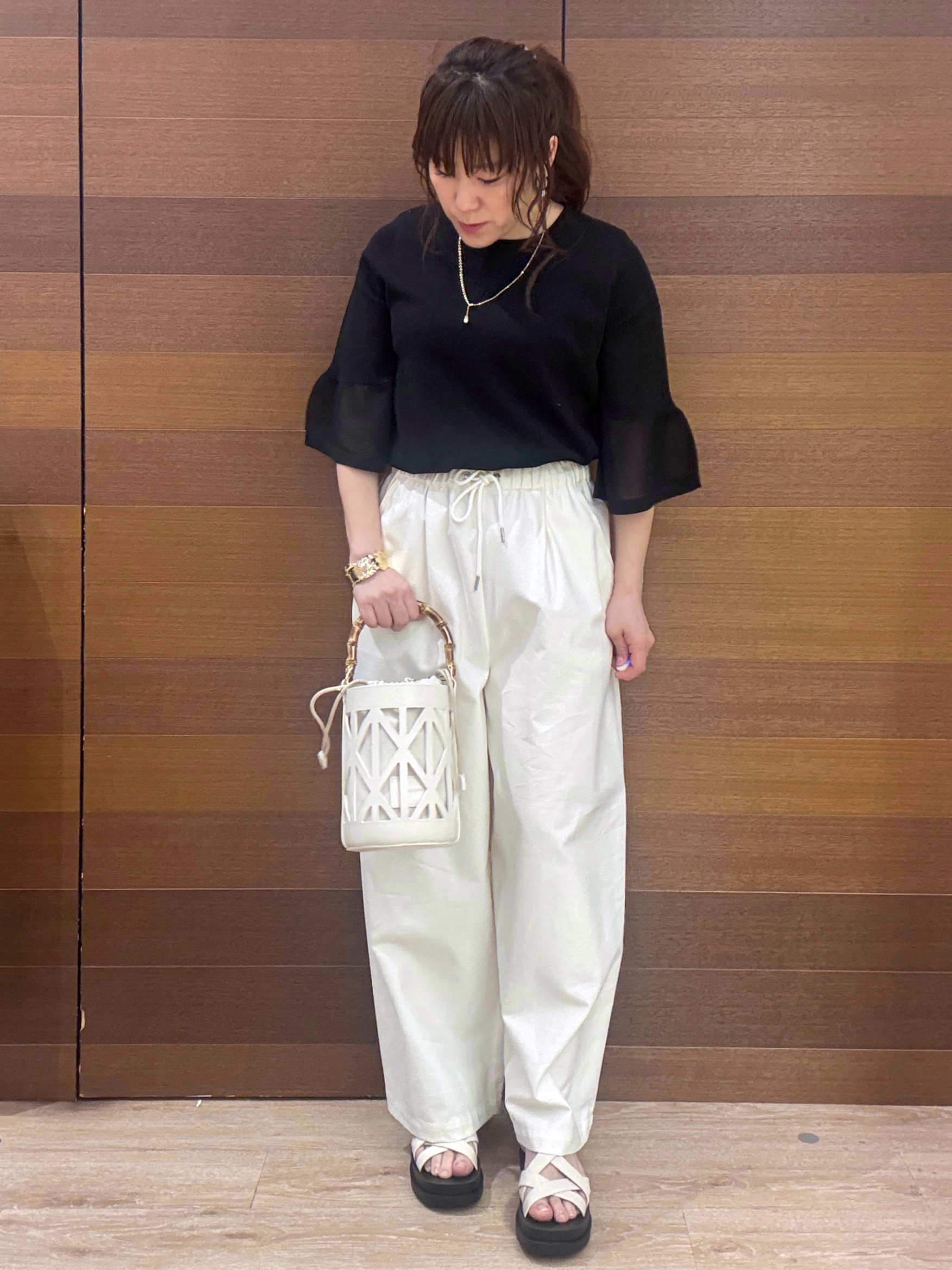 maichiさんの「OPAQUE.CLIP｜シアーフレアスリーブニット【洗濯機OK／抗ピル】」を使ったコーディネート